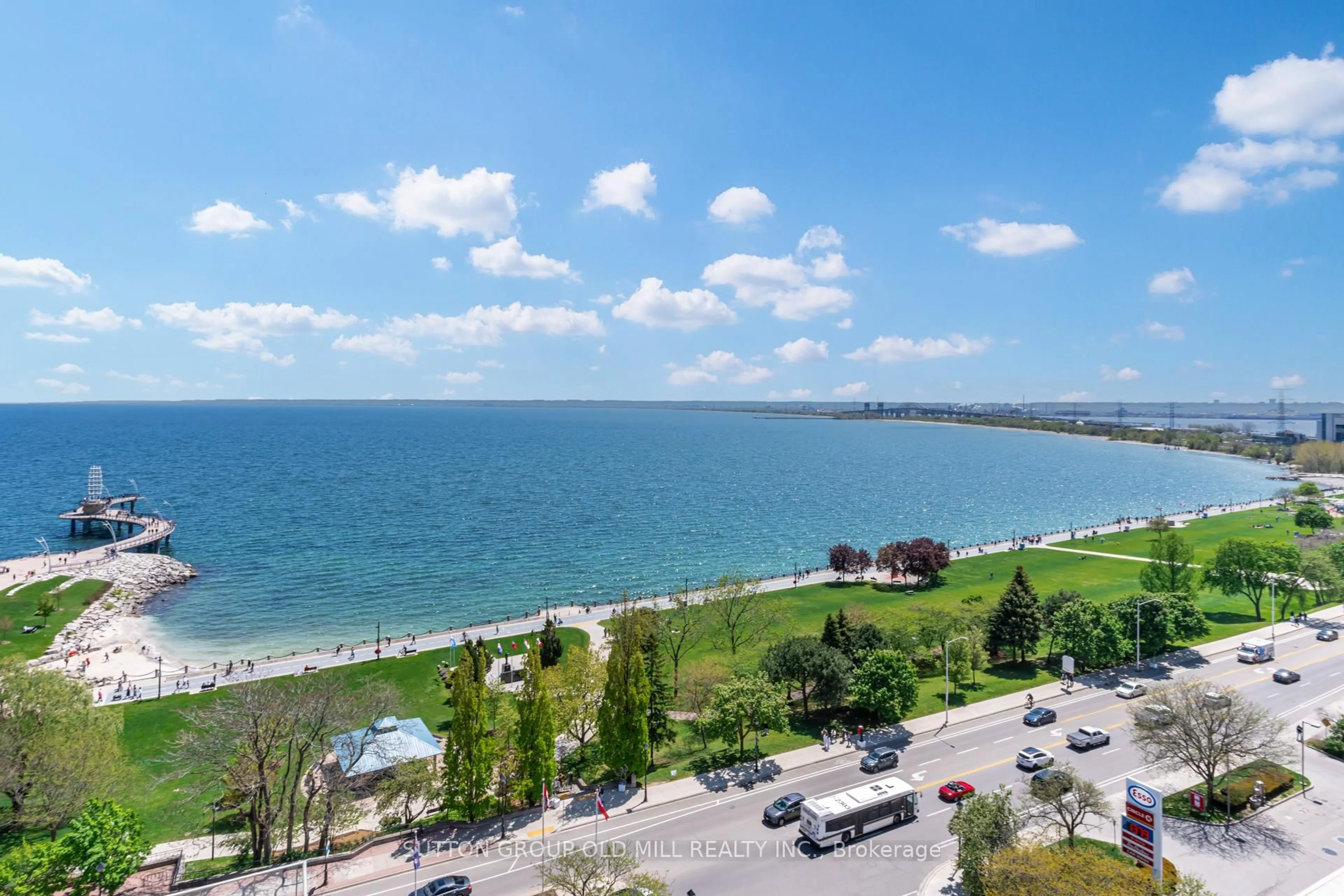 A pic from outside/outdoor area/front of a property/back of a property/a pic from drone, water/lake/river/ocean view for 415 Locust St #406, Burlington Ontario L7S 2J2