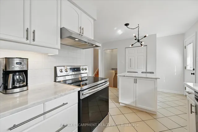 Additional property image - 3409 Putter Pl