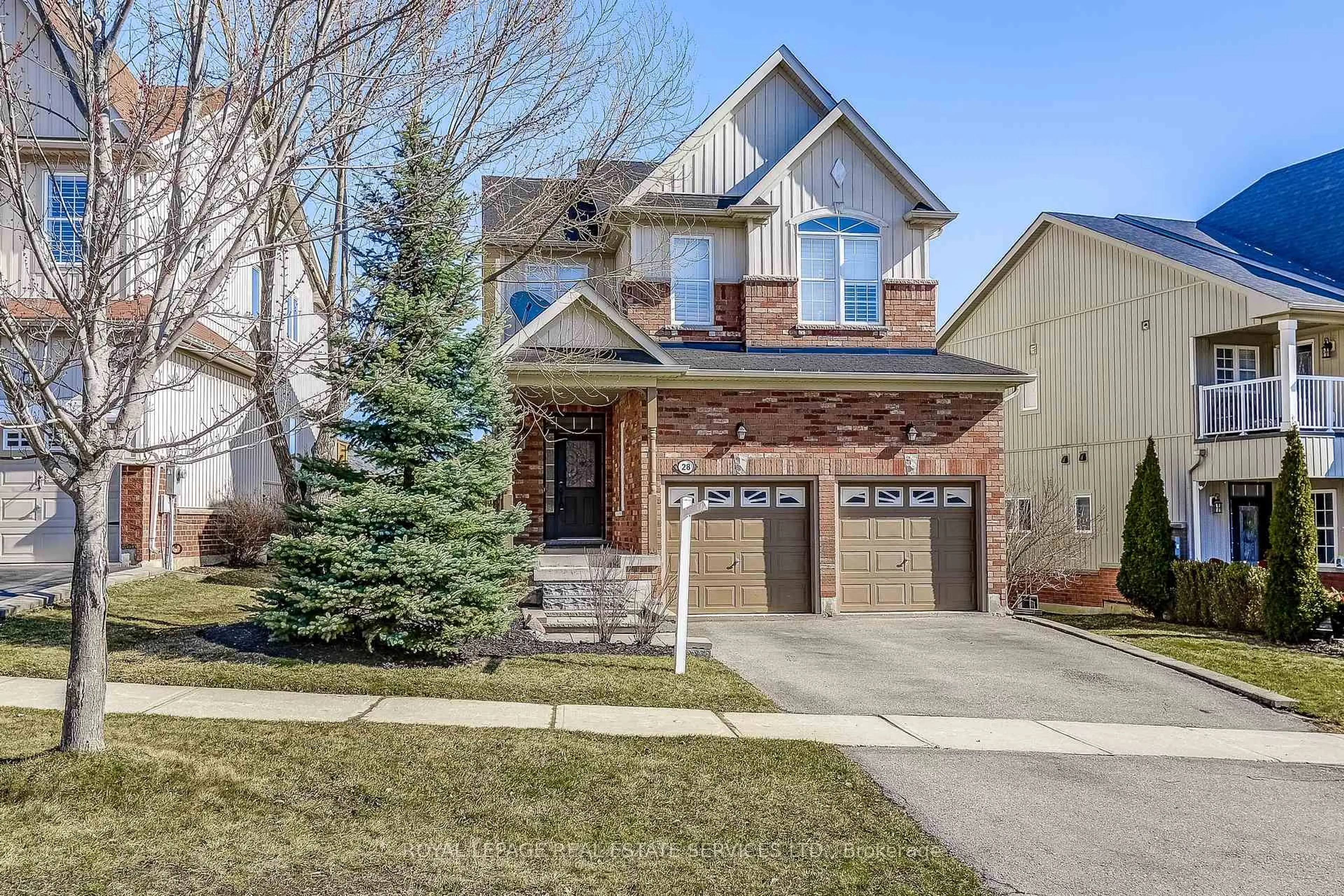 Home with brick exterior material, street for 28 Meadowglen Blvd, Halton Hills Ontario L7G 6J3