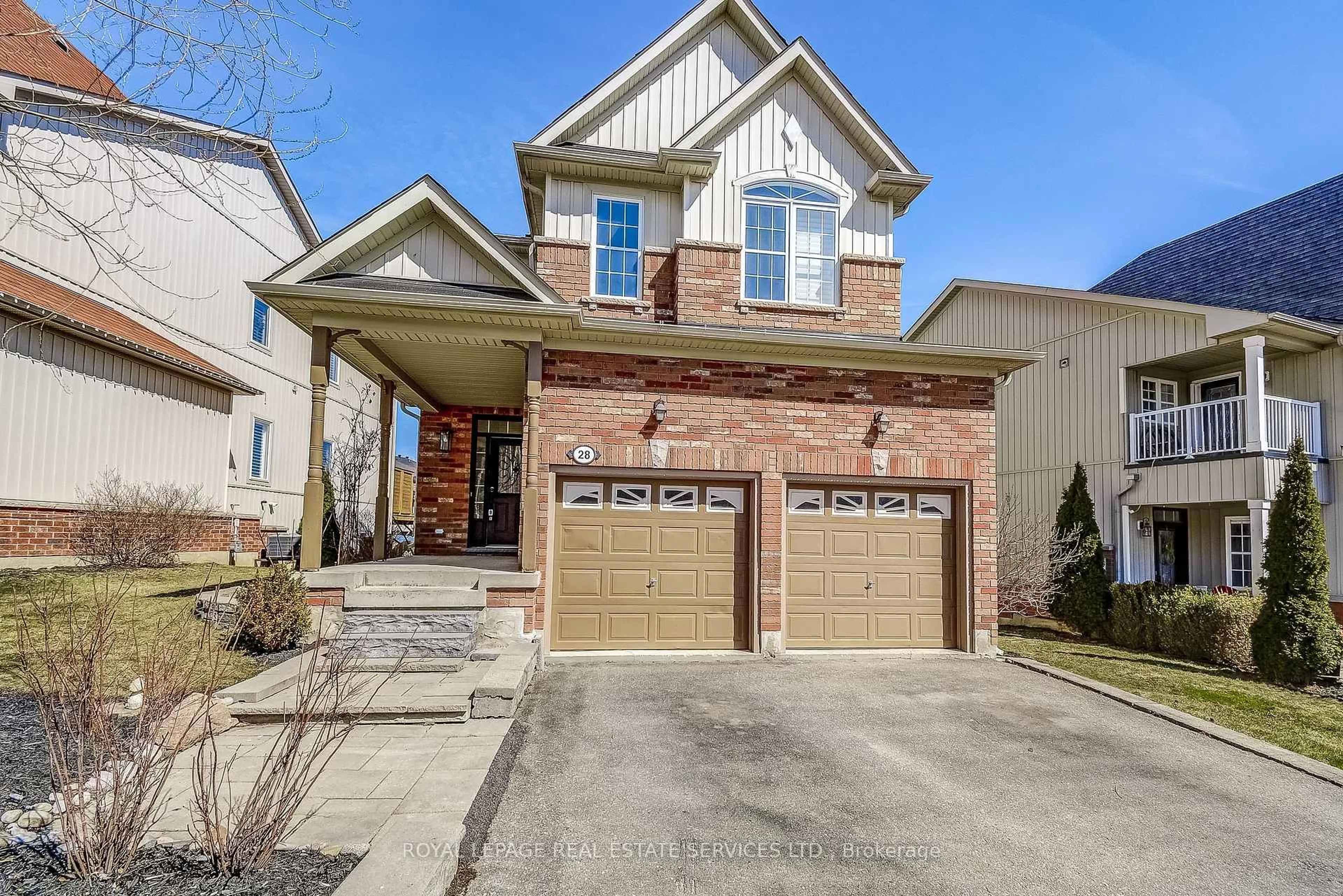 Home with brick exterior material, street for 28 Meadowglen Blvd, Halton Hills Ontario L7G 6J3
