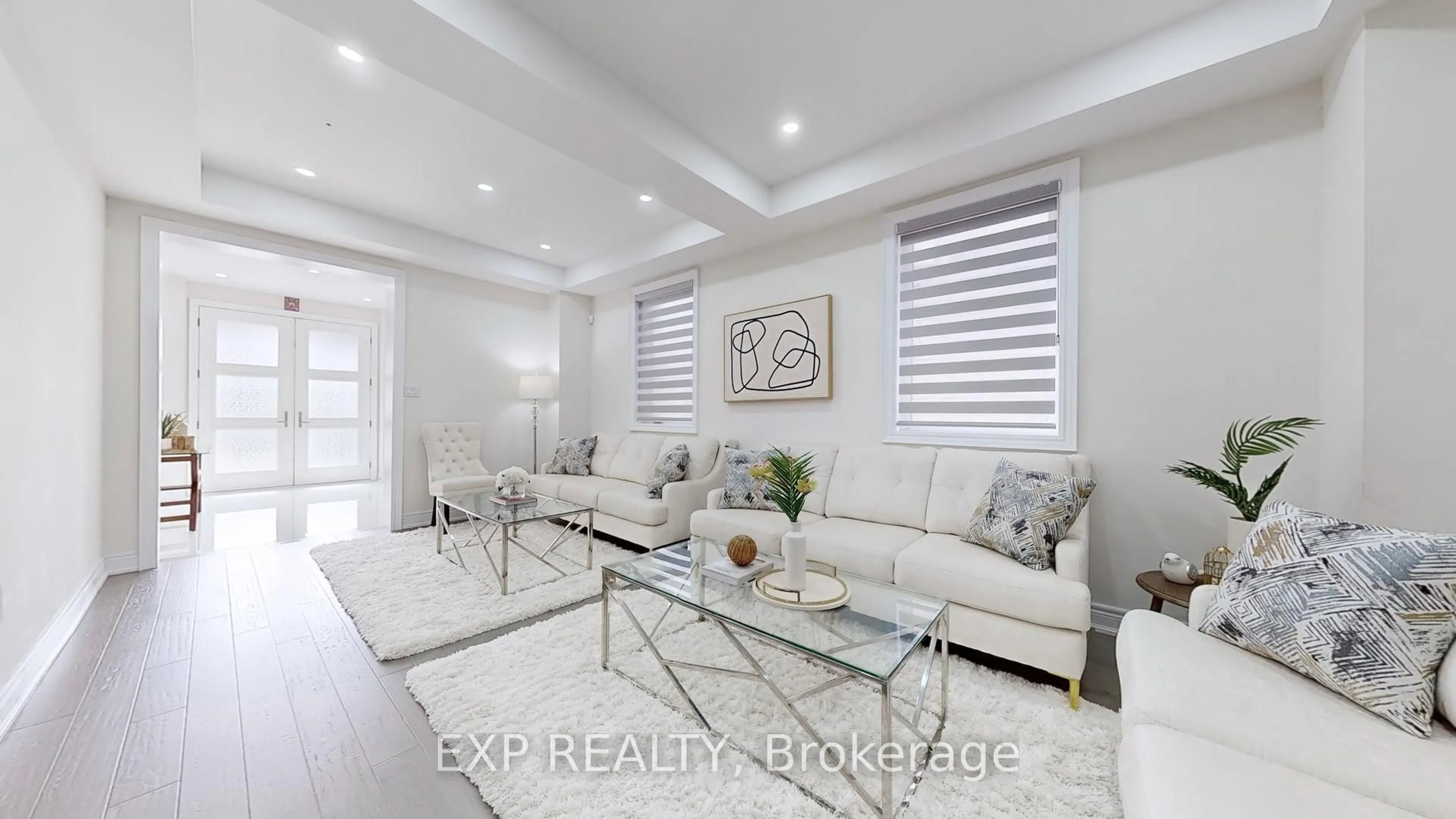 Living room with furniture, unknown for 15 Frost St, Brampton Ontario L6X 5P5
