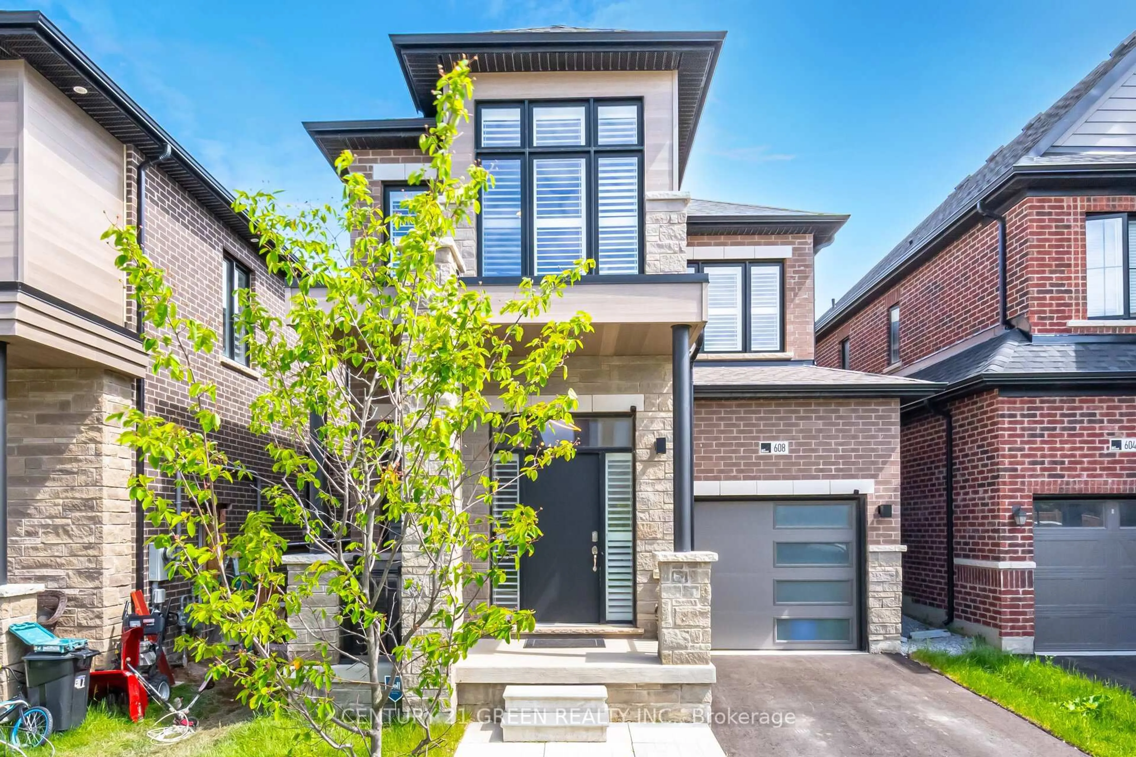 Home with brick exterior material, street for 608 Leatherleaf Landing, Milton Ontario L9E 1V3