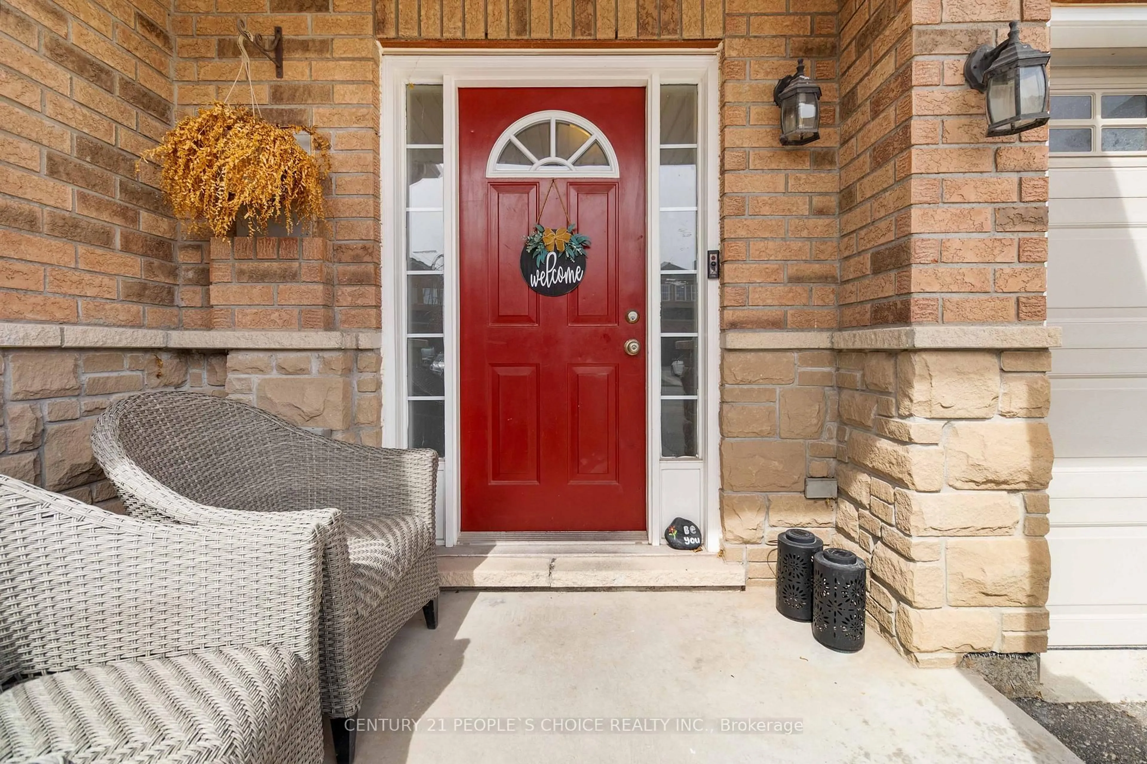 Indoor entryway for 2145 Redstone Cres, Oakville Ontario L6M 5B2