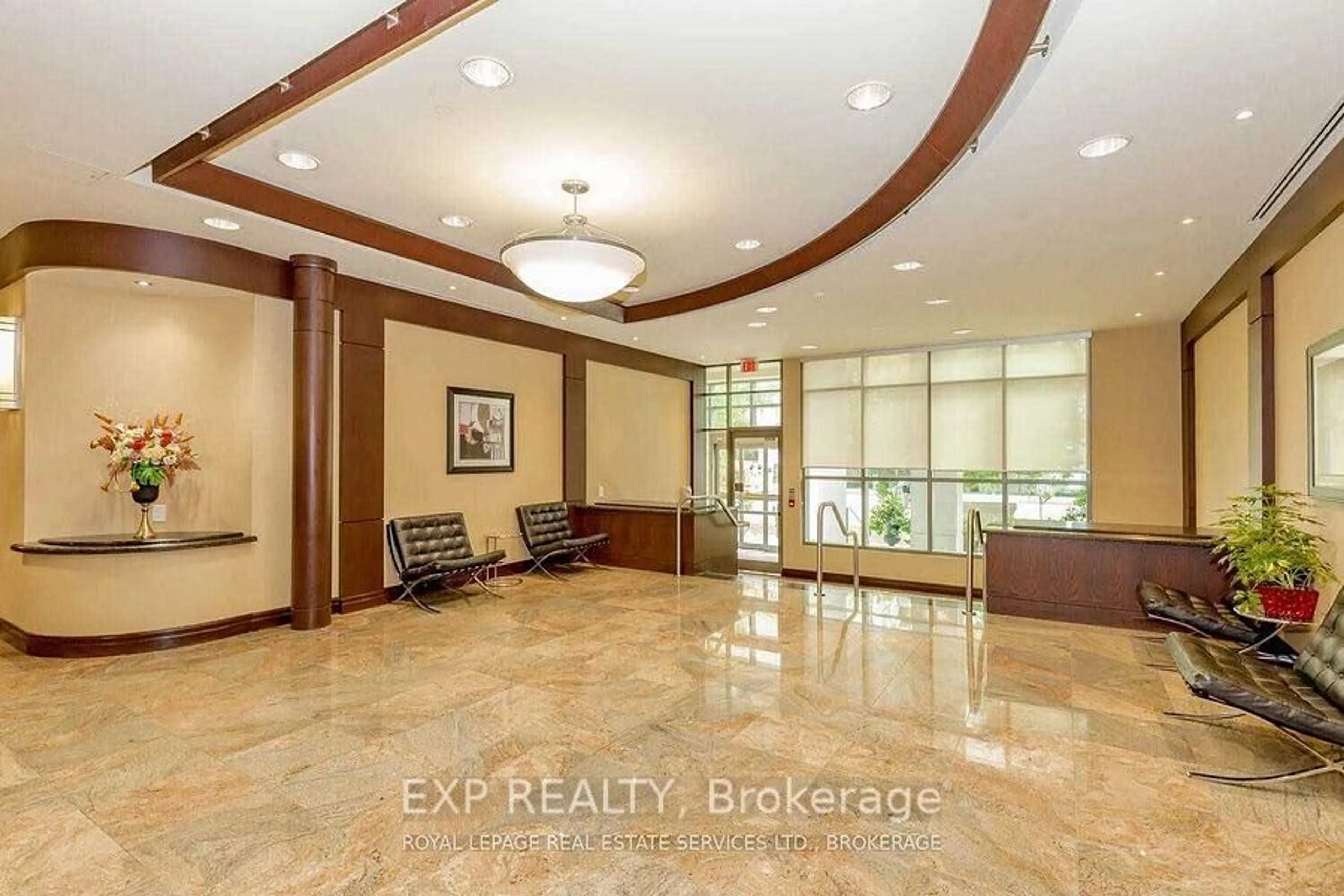 Unknown for 335 Rathburn Rd #303, Mississauga Ontario L5B 0C8