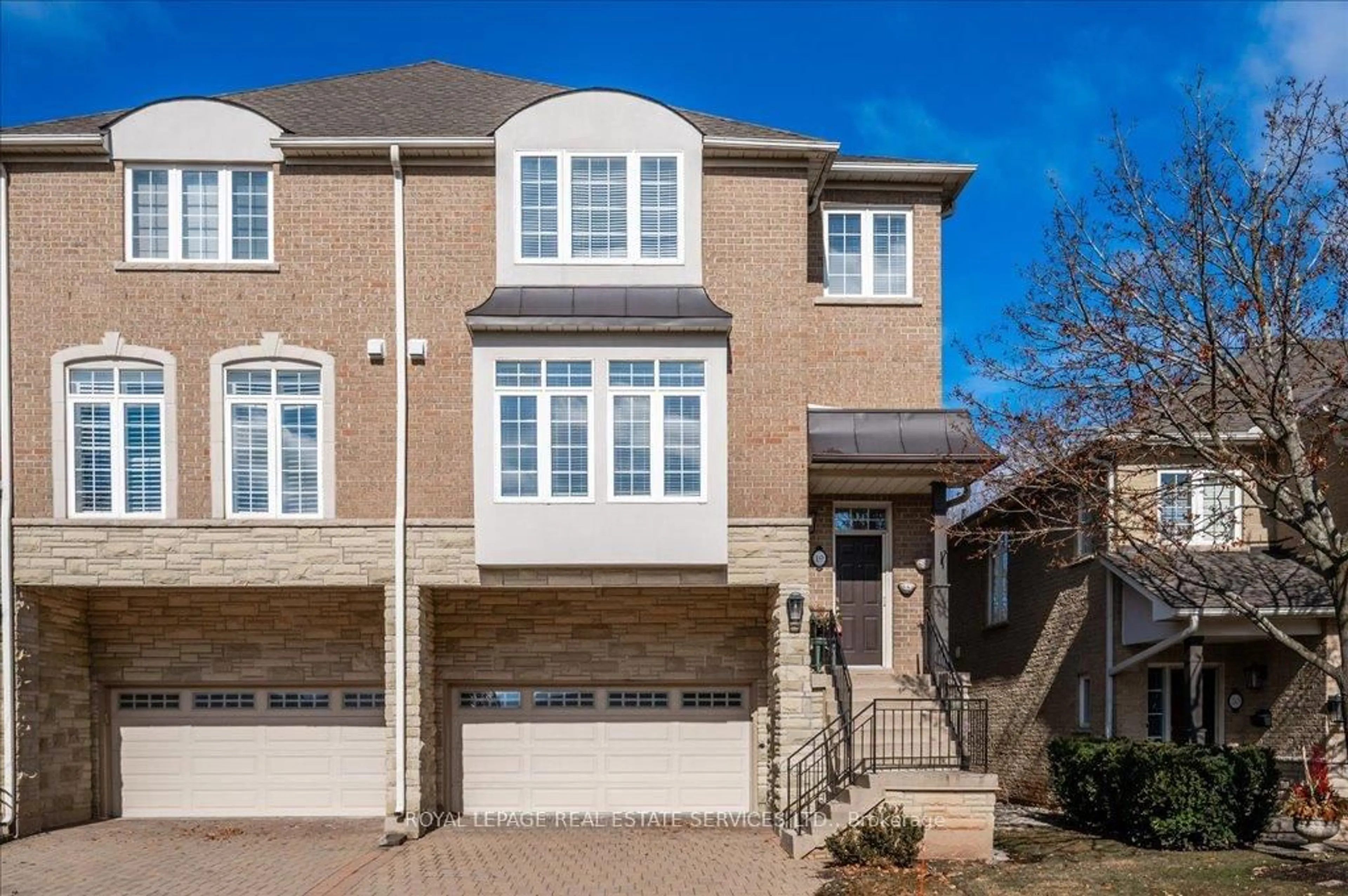 Home with brick exterior material, street for 1267 Dorval Dr #19, Oakville Ontario L6M 3Z4