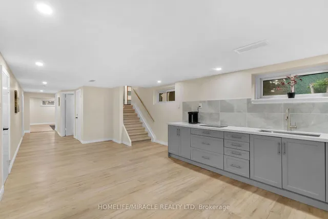 Additional property image - 11 Adelpha Dr
