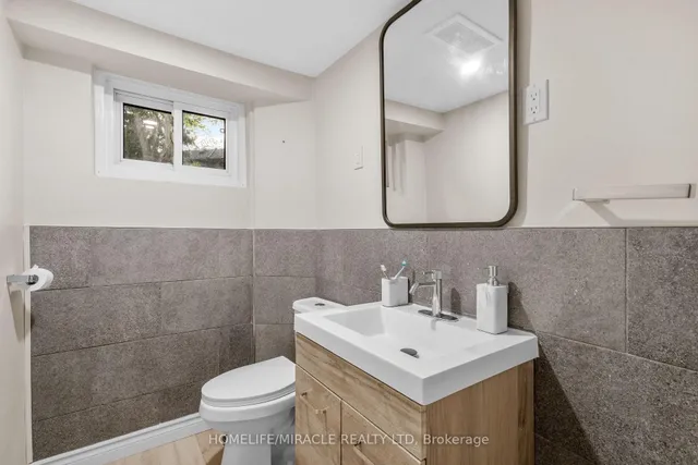 Additional property image - 11 Adelpha Dr