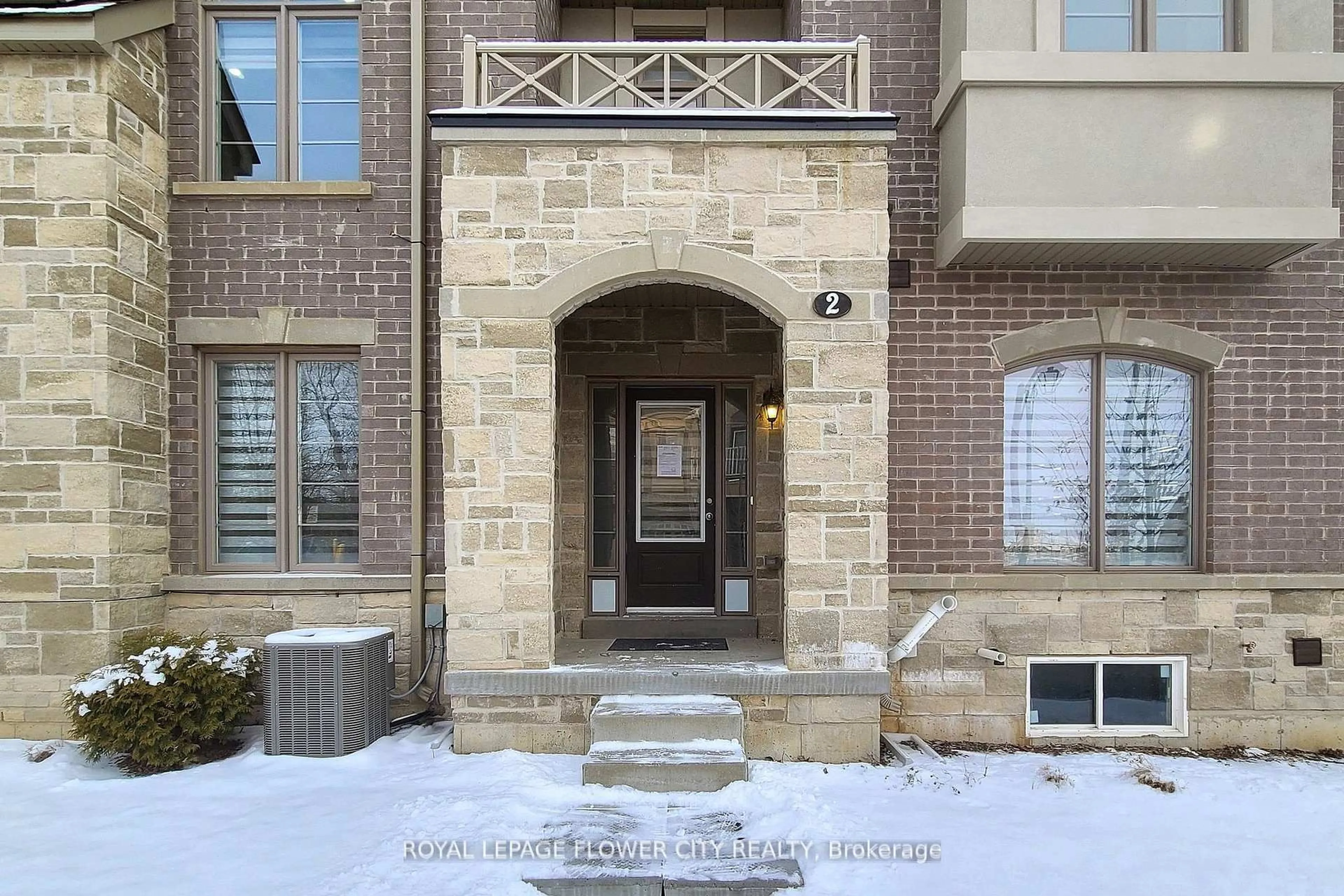 Unknown for 2 Summerbeam Way, Brampton Ontario L6Y 6H3