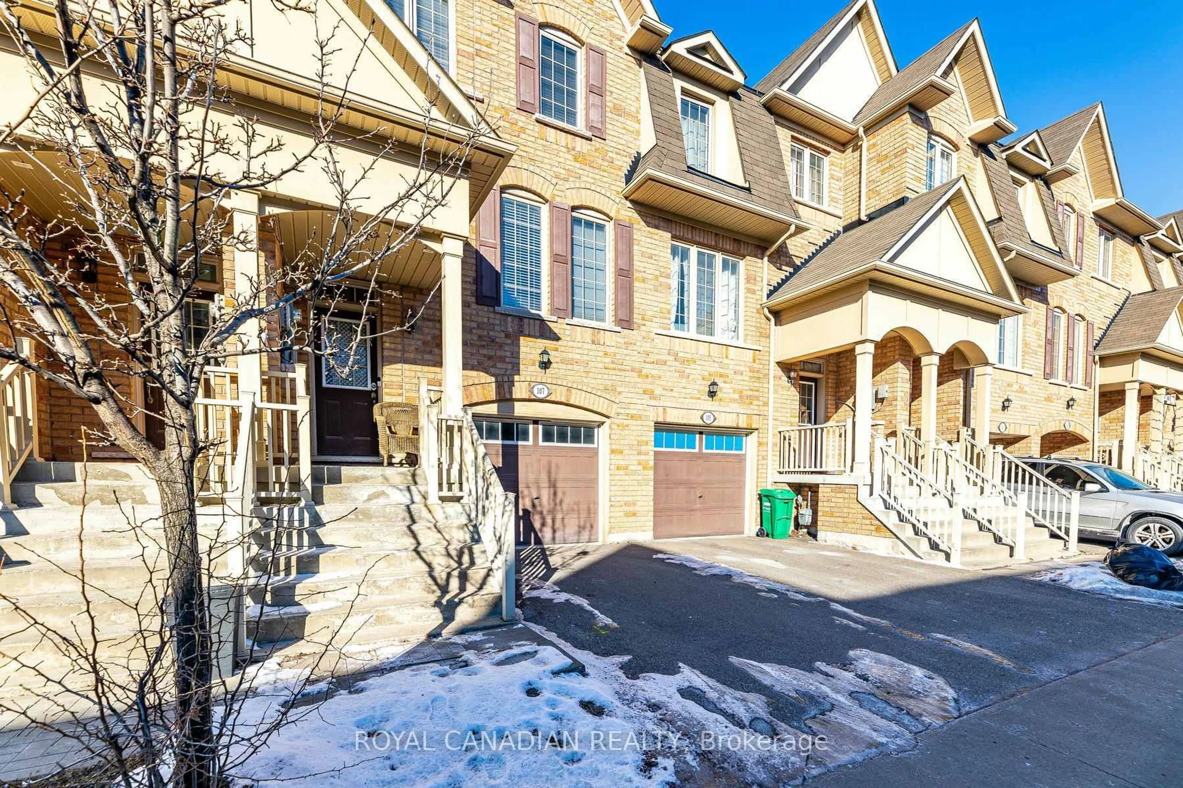 Unknown for 107 Sea Drifter Cres, Brampton Ontario L6P 4B1