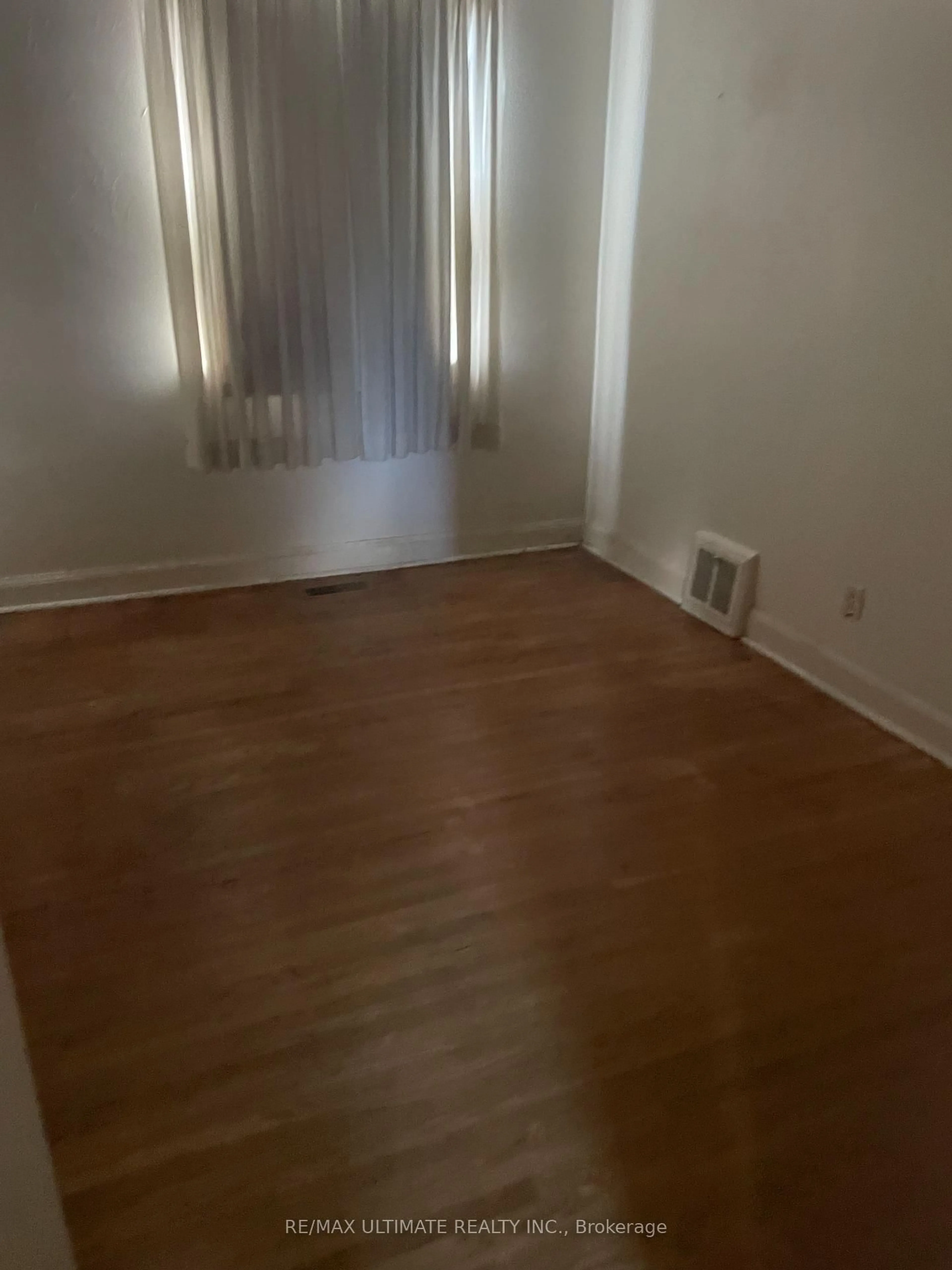 A pic of a room for 11 Flamingo Cres, Toronto Ontario M6M 4E9