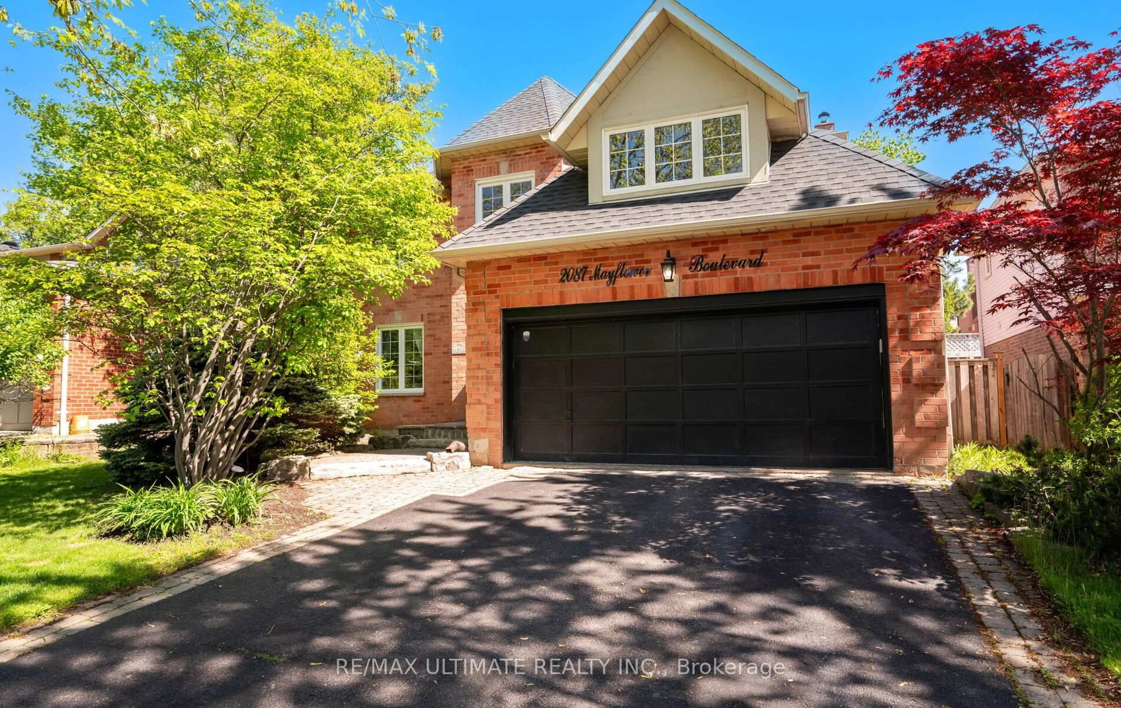 Home with brick exterior material, street for 2087 Mayflower Blvd #Blvd, Oakville Ontario L6H 4E8