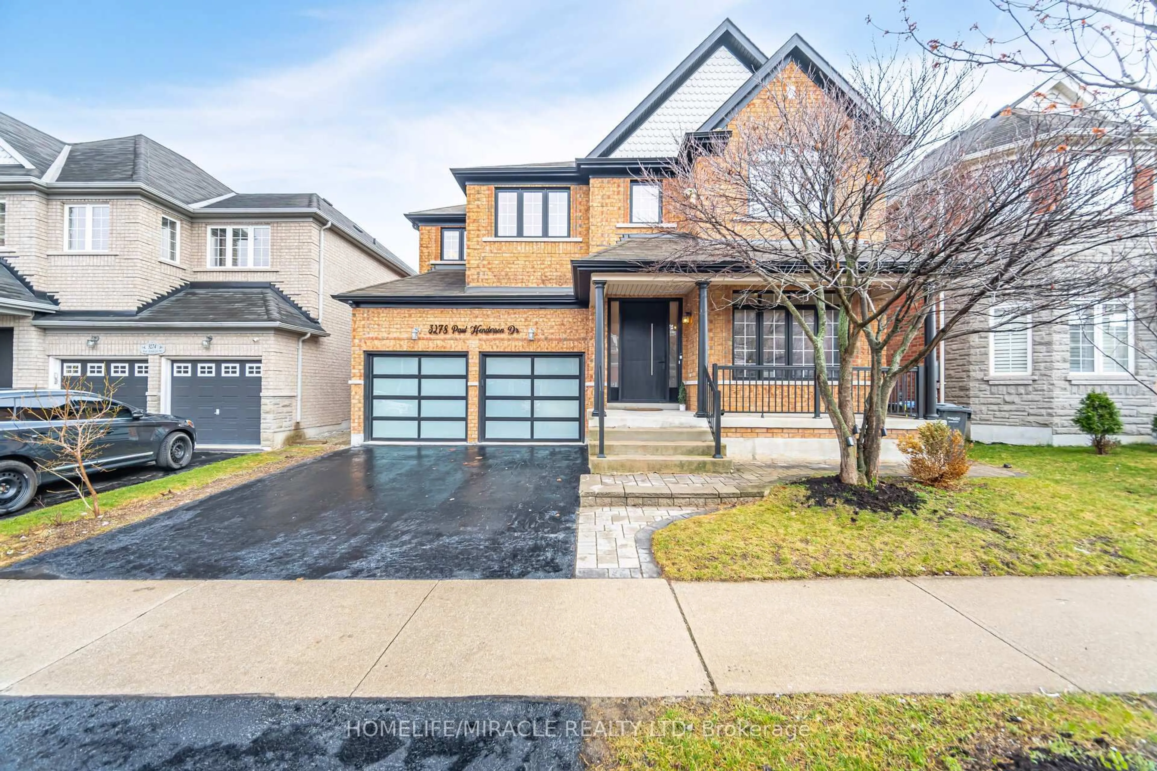 Home with brick exterior material, street for 3278 Paul Henderson Dr, Mississauga Ontario L5M 0H3
