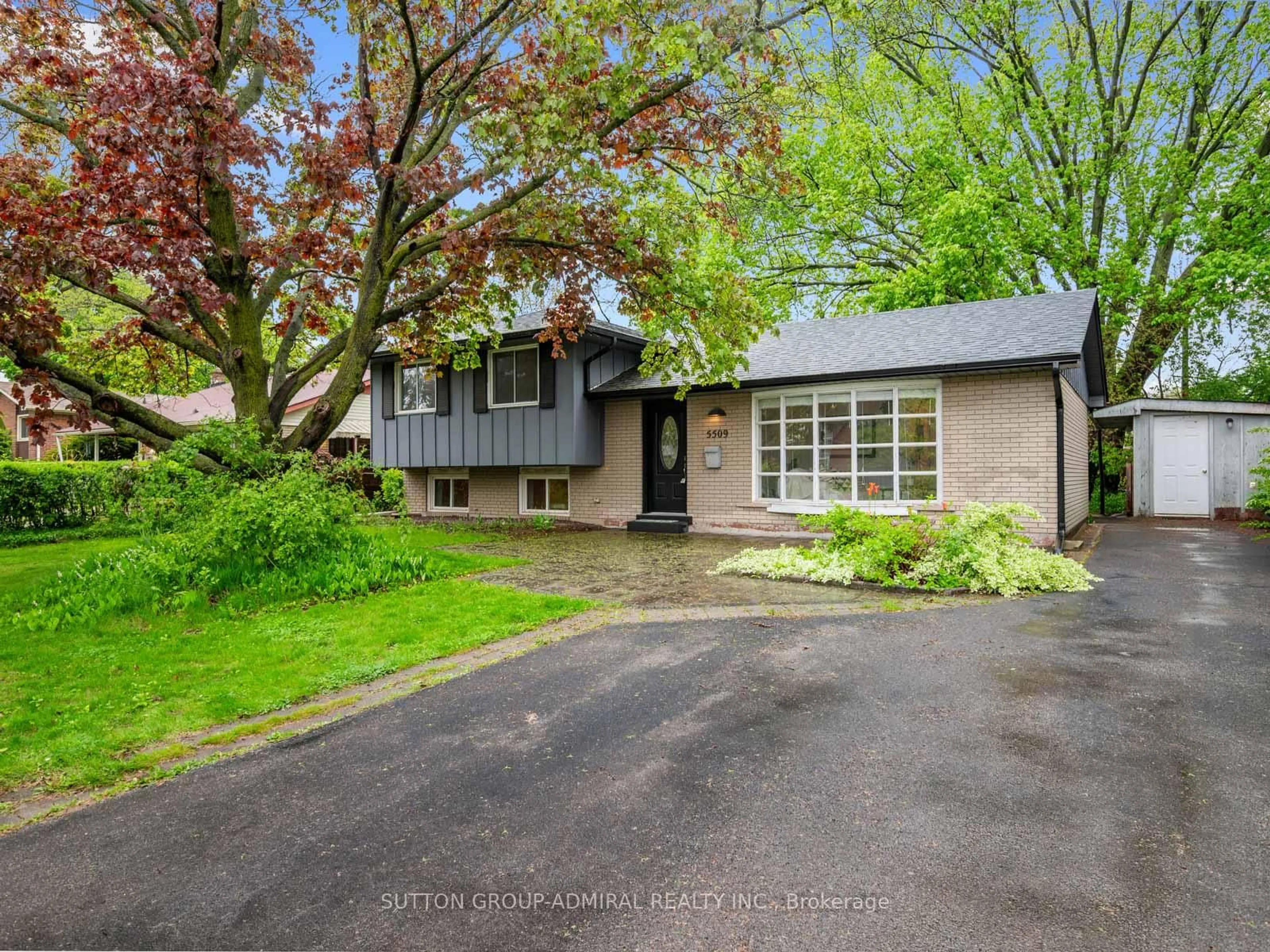 Unknown for 5509 Hixon Ave, Burlington Ontario L7L 3S1
