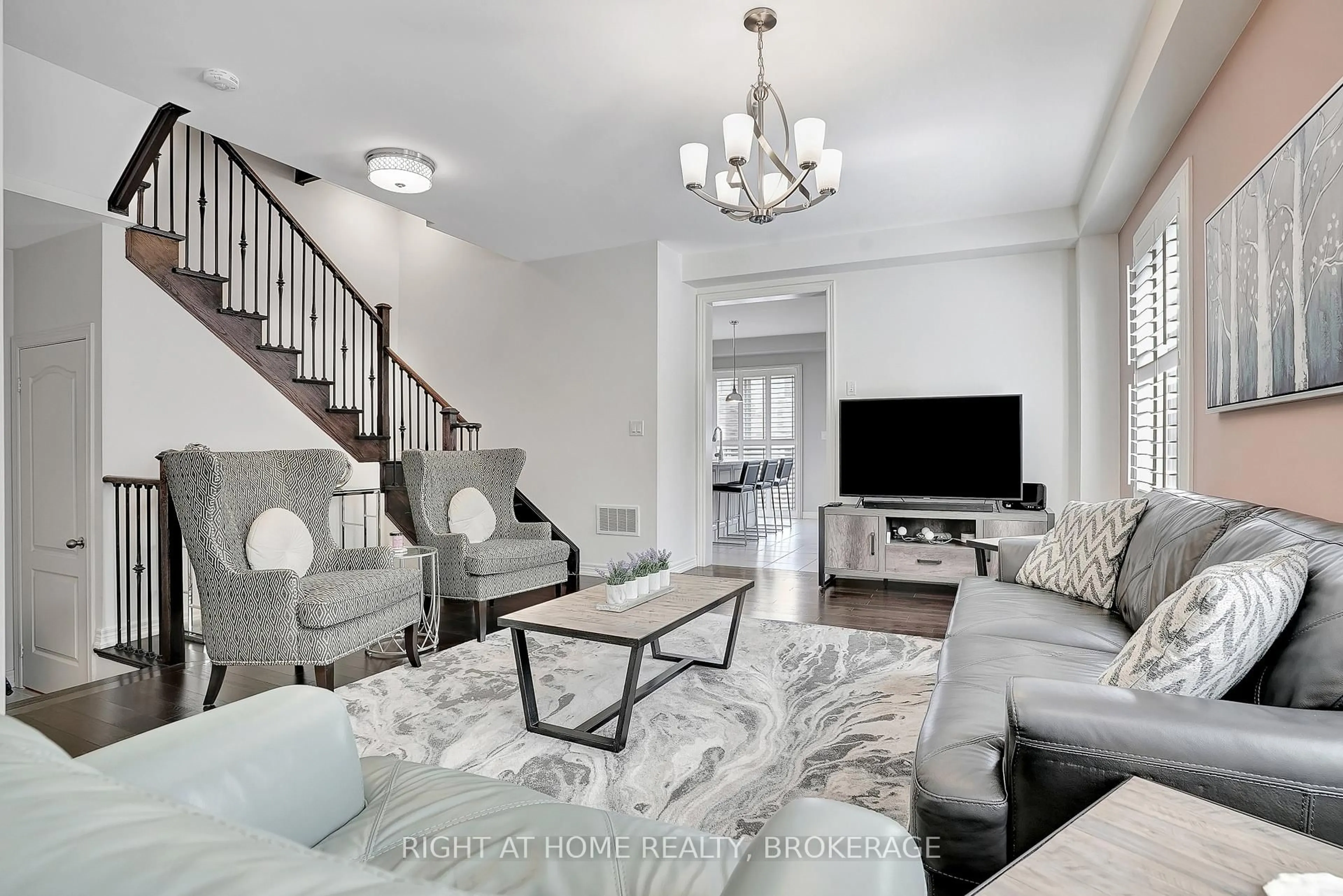 Living room with furniture, unknown for 392 Grindstone Tr, Oakville Ontario L6H 0S1