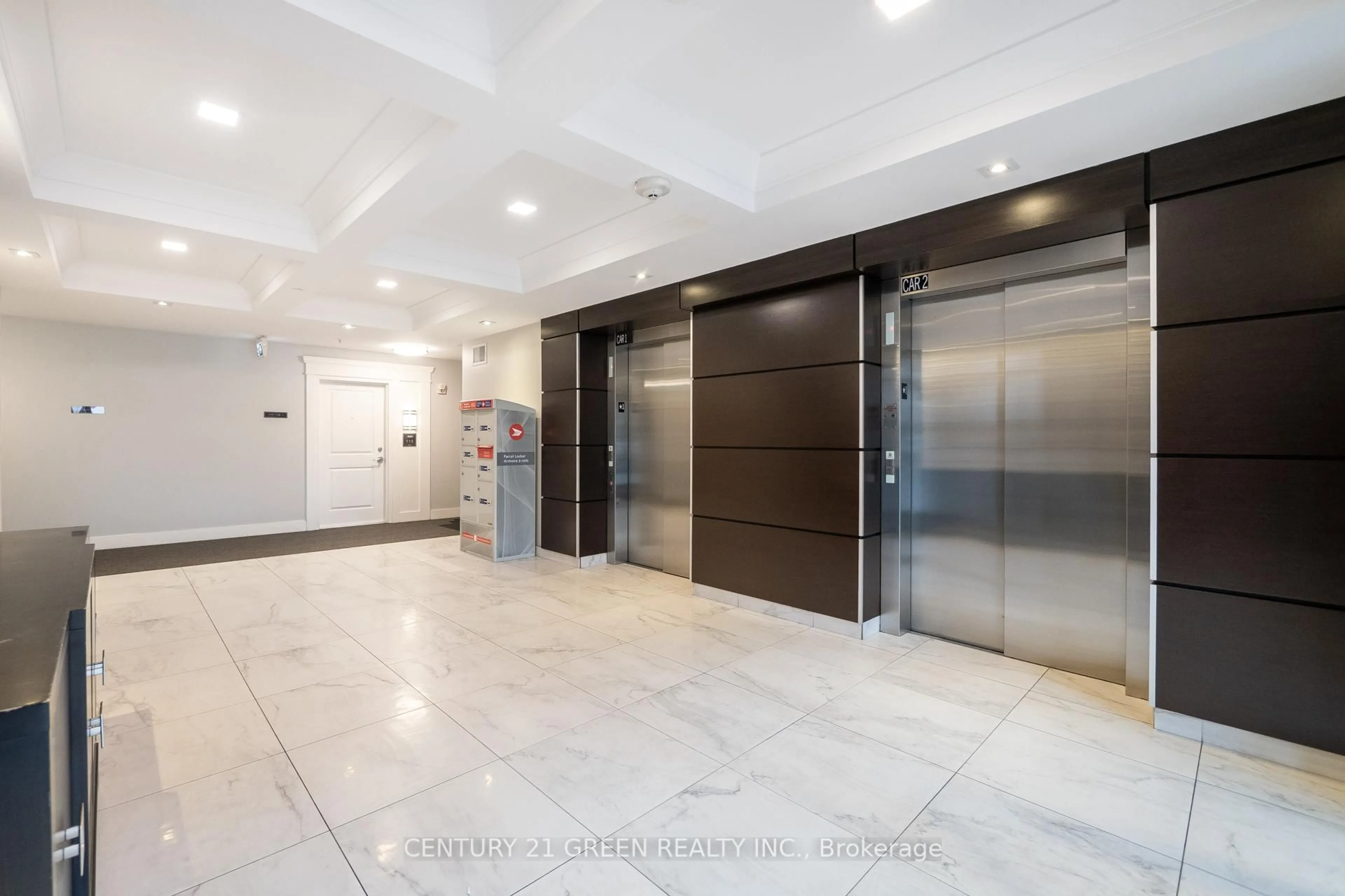 Indoor foyer for 630 Sauve St #308, Milton Ontario L9T 9A6