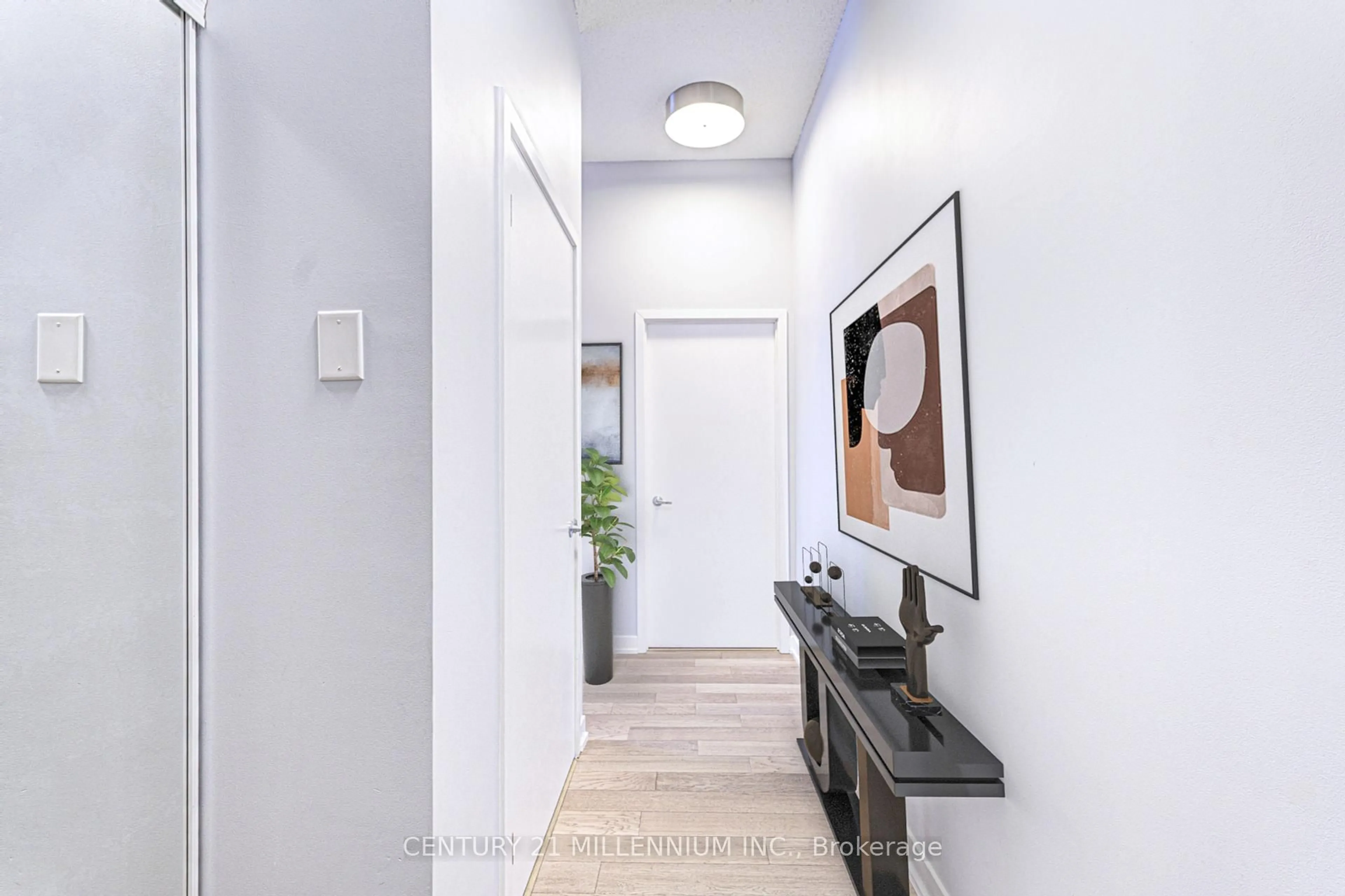Indoor entryway for 365 Prince Of Wales Dr #411, Mississauga Ontario L5B 0G6