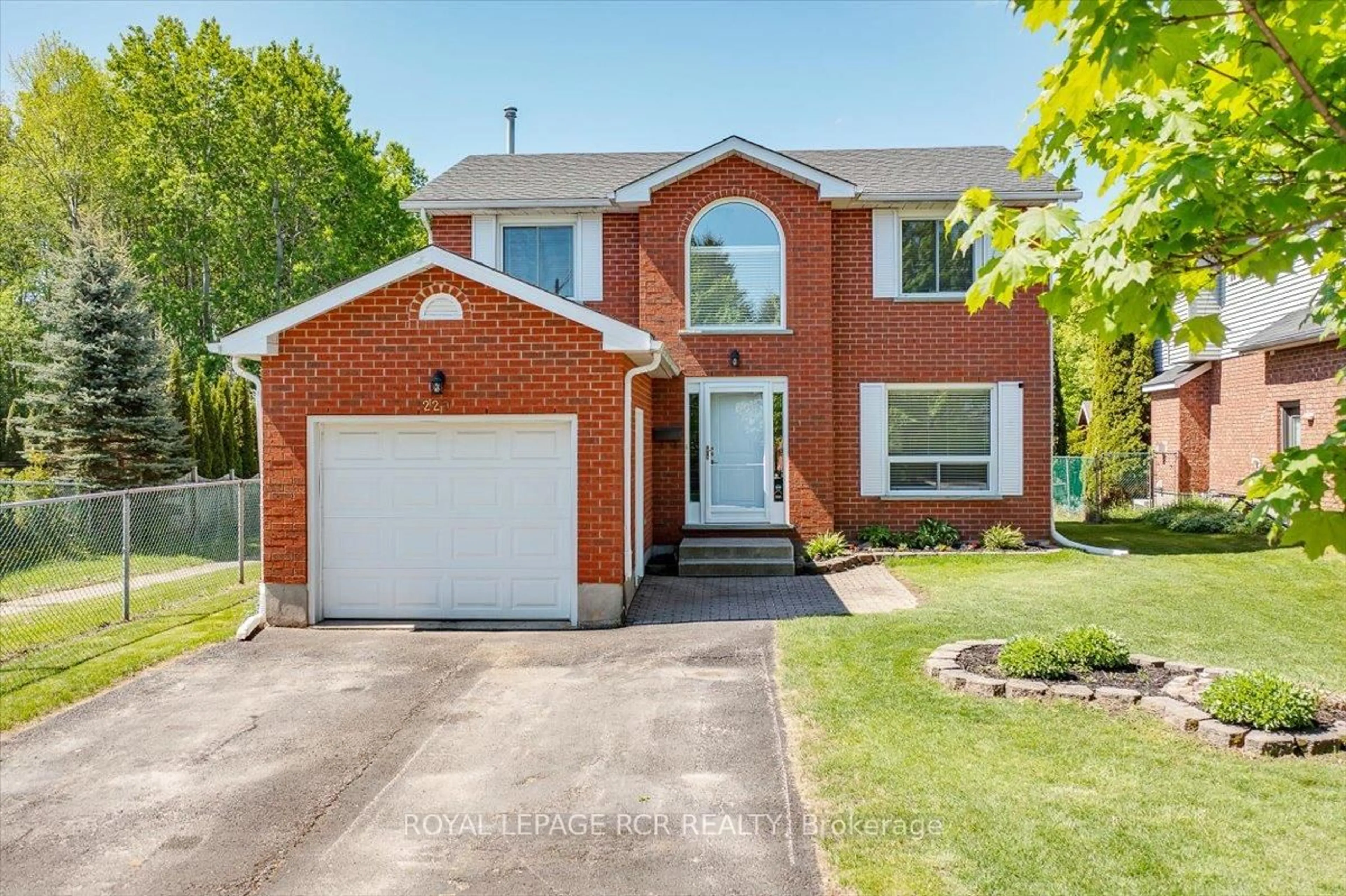 Home with brick exterior material, street for 229 Elmwood Cres, Orangeville Ontario L9W 4T4