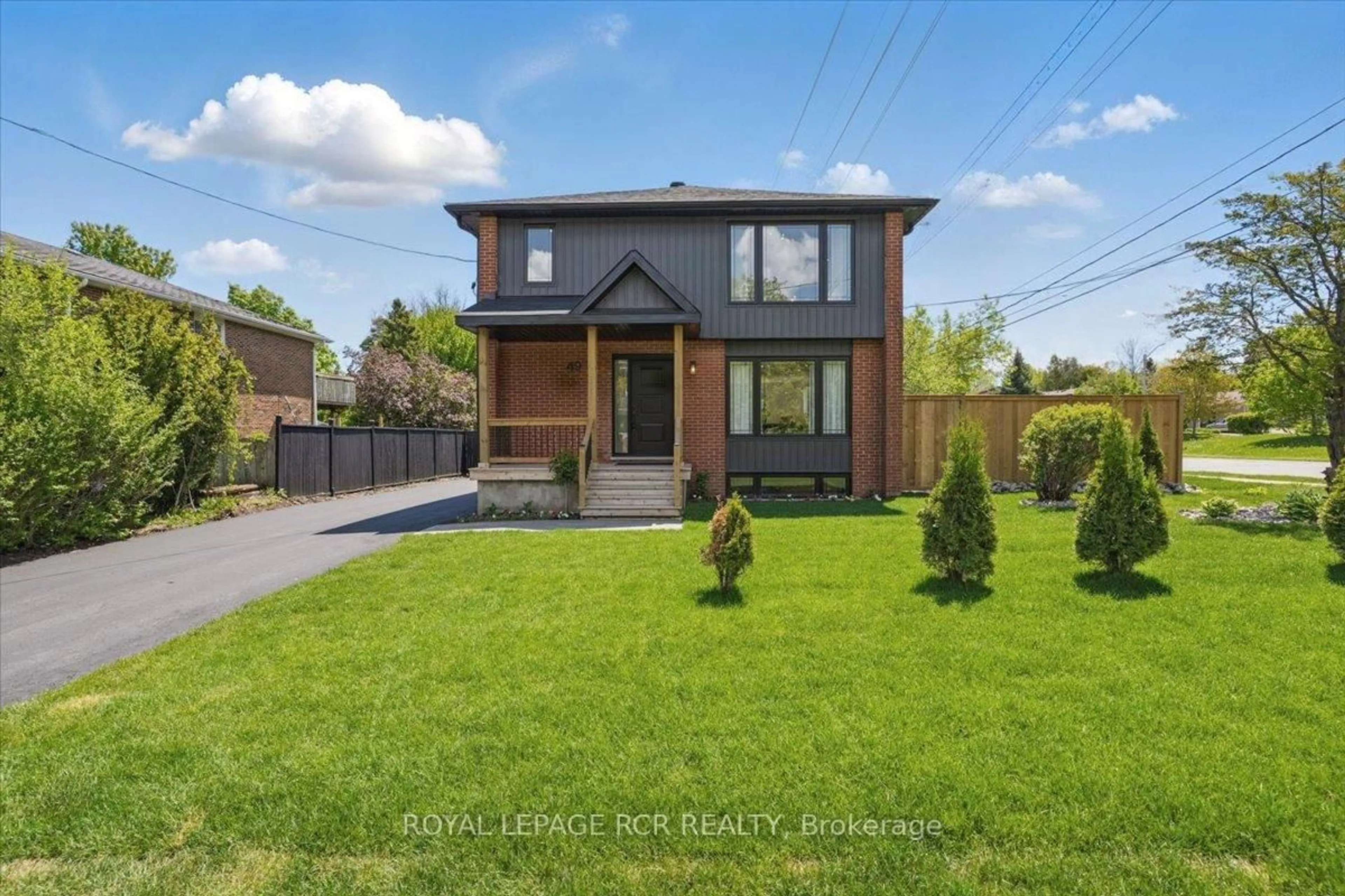 Home with brick exterior material, street for 49 Church St, Orangeville Ontario L9W 1N7