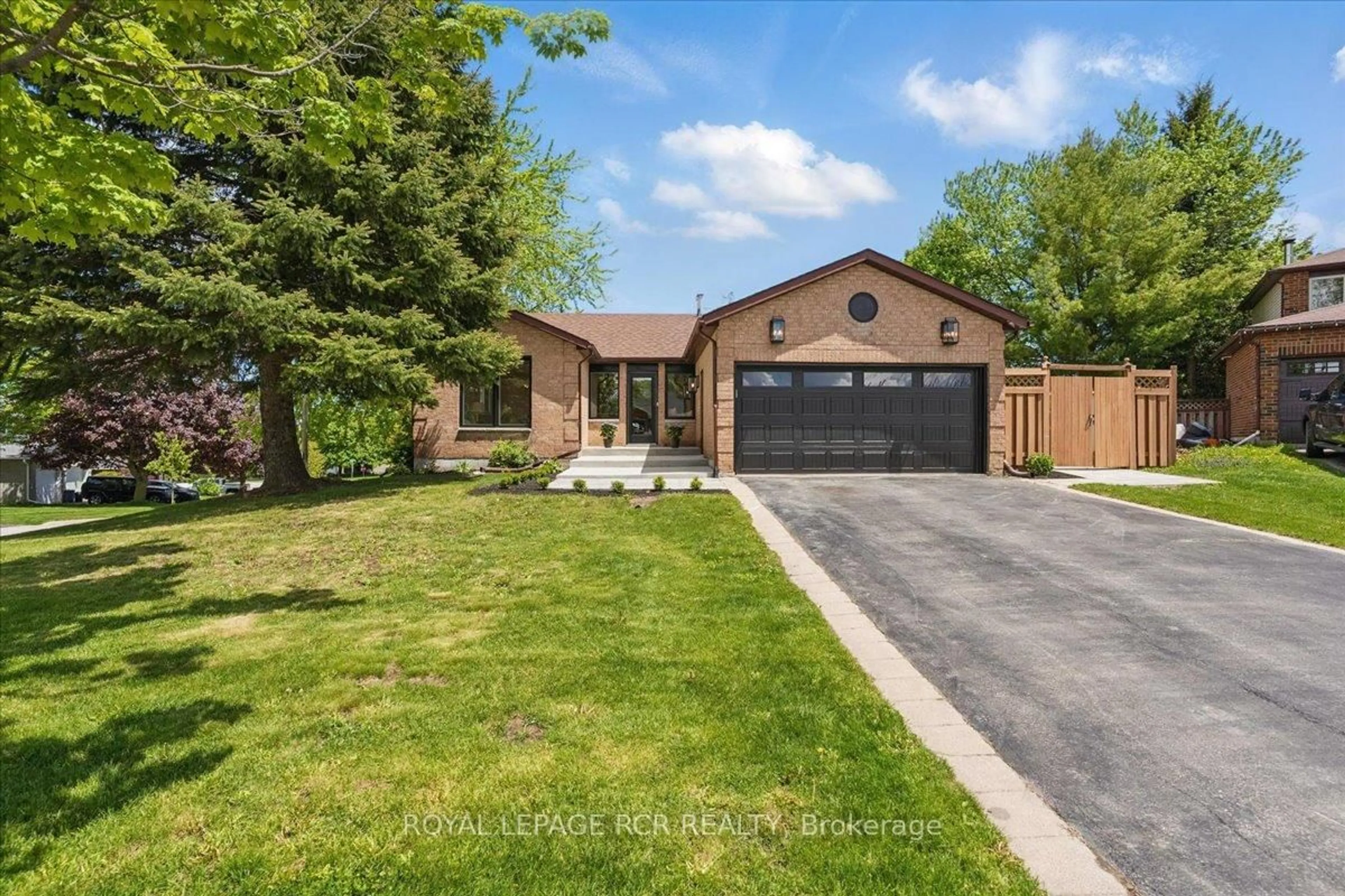 Unknown for 200 Jull Crt, Orangeville Ontario L9W 4M8