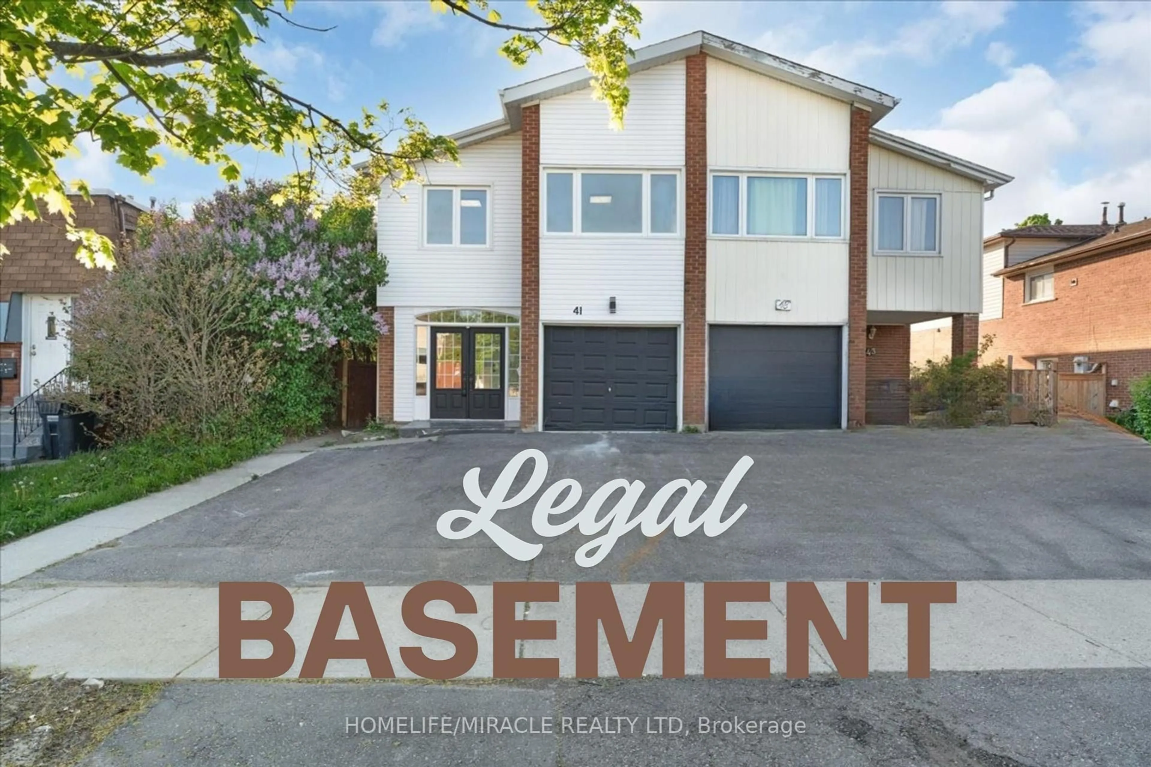 A pic from outside/outdoor area/front of a property/back of a property/a pic from drone, street for 41 Horne Dr, Brampton Ontario L6V 2V2