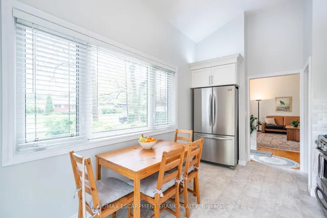 Additional property image - 1293 Dunbar Rd