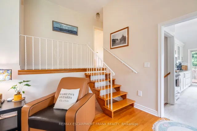 Additional property image - 1293 Dunbar Rd
