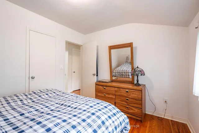 Additional property image - 1293 Dunbar Rd