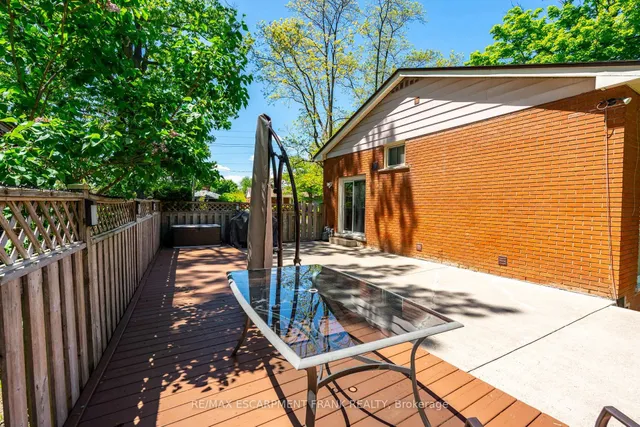 Additional property image - 1293 Dunbar Rd