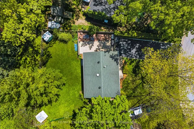 Additional property image - 1293 Dunbar Rd