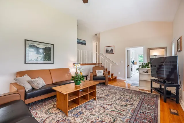 Additional property image - 1293 Dunbar Rd