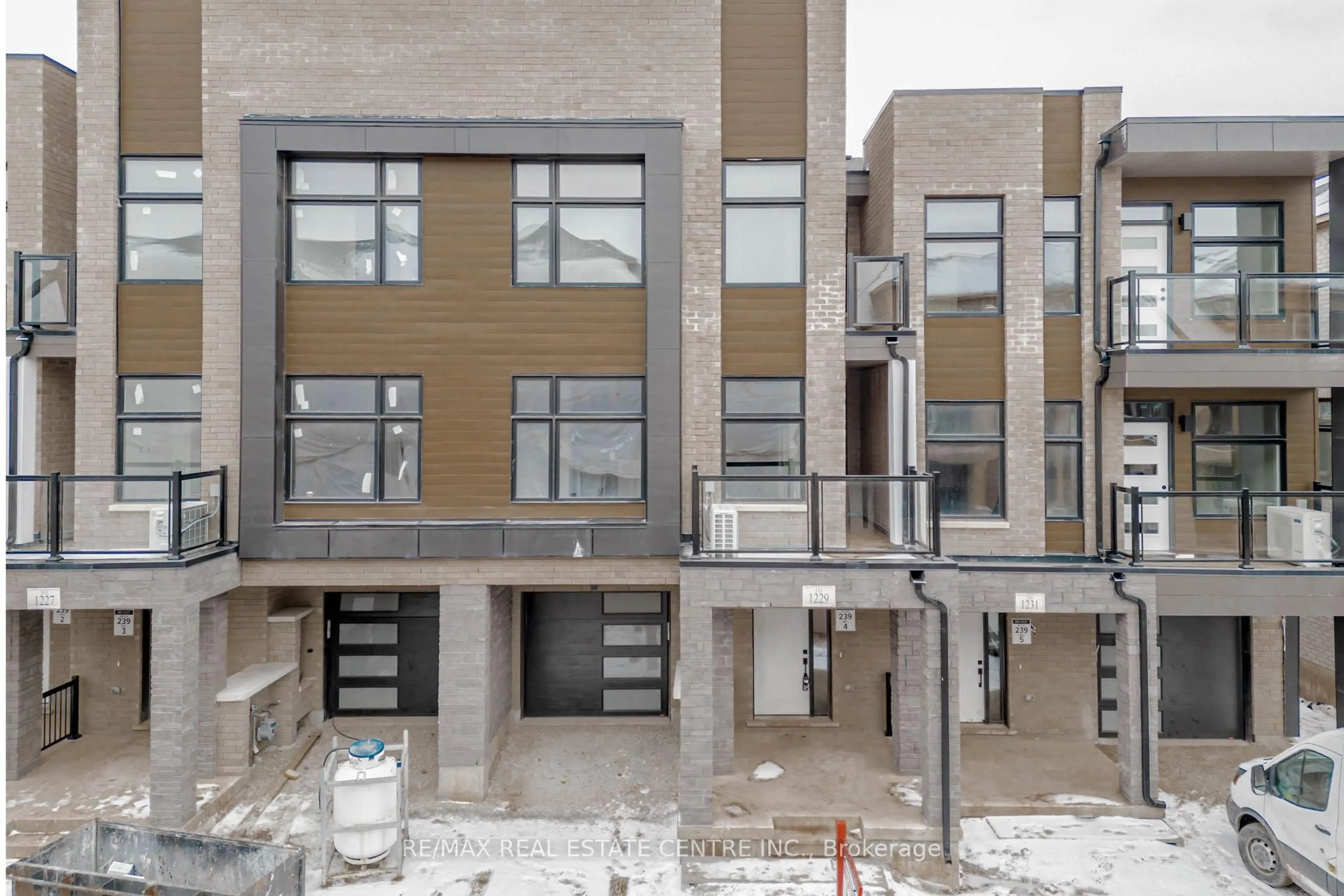 Unknown for 1229 Anthonia Tr, Oakville Ontario L6H 7Y8