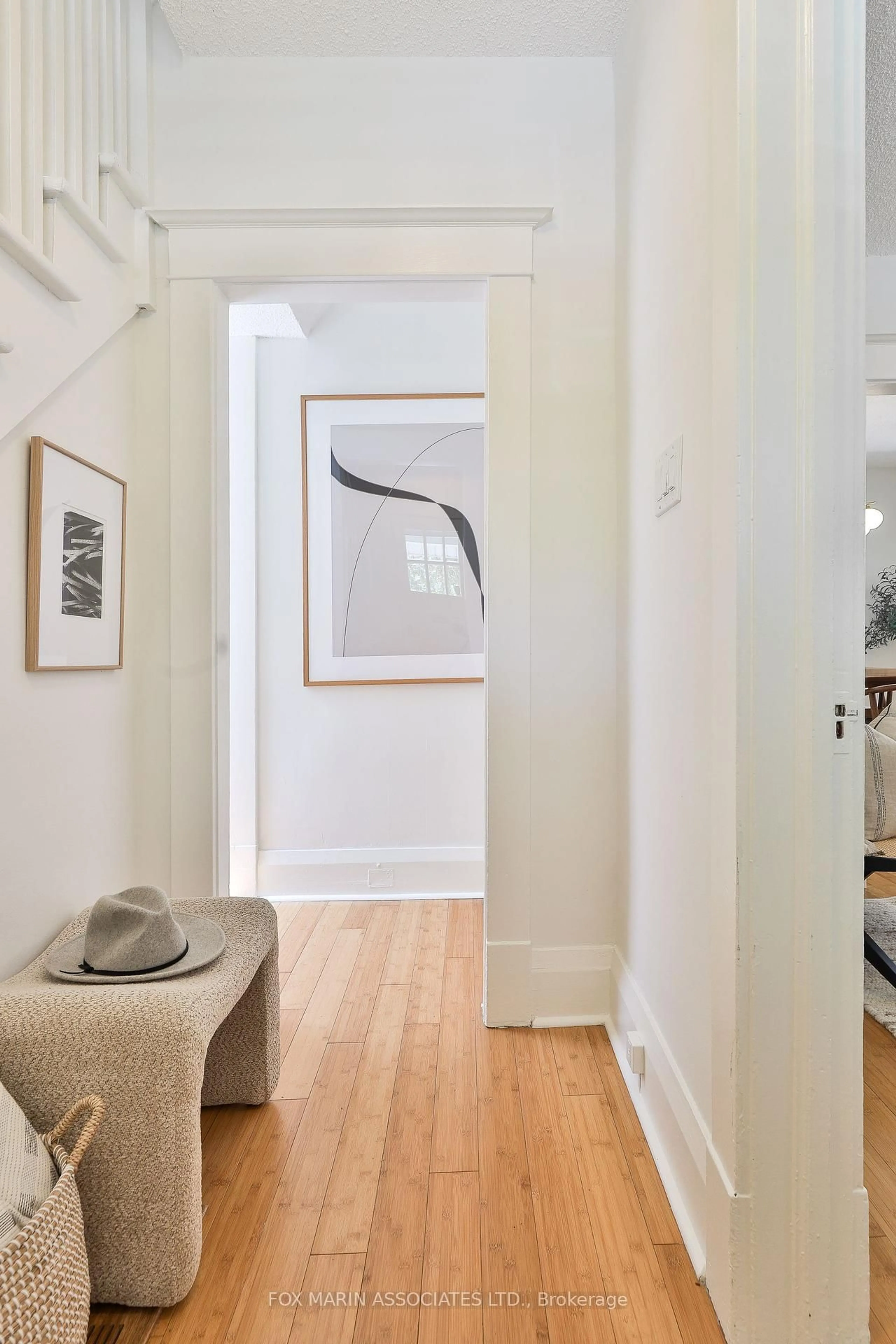 Indoor entryway for 28 Wheatfield Rd, Toronto Ontario M8V 2P6