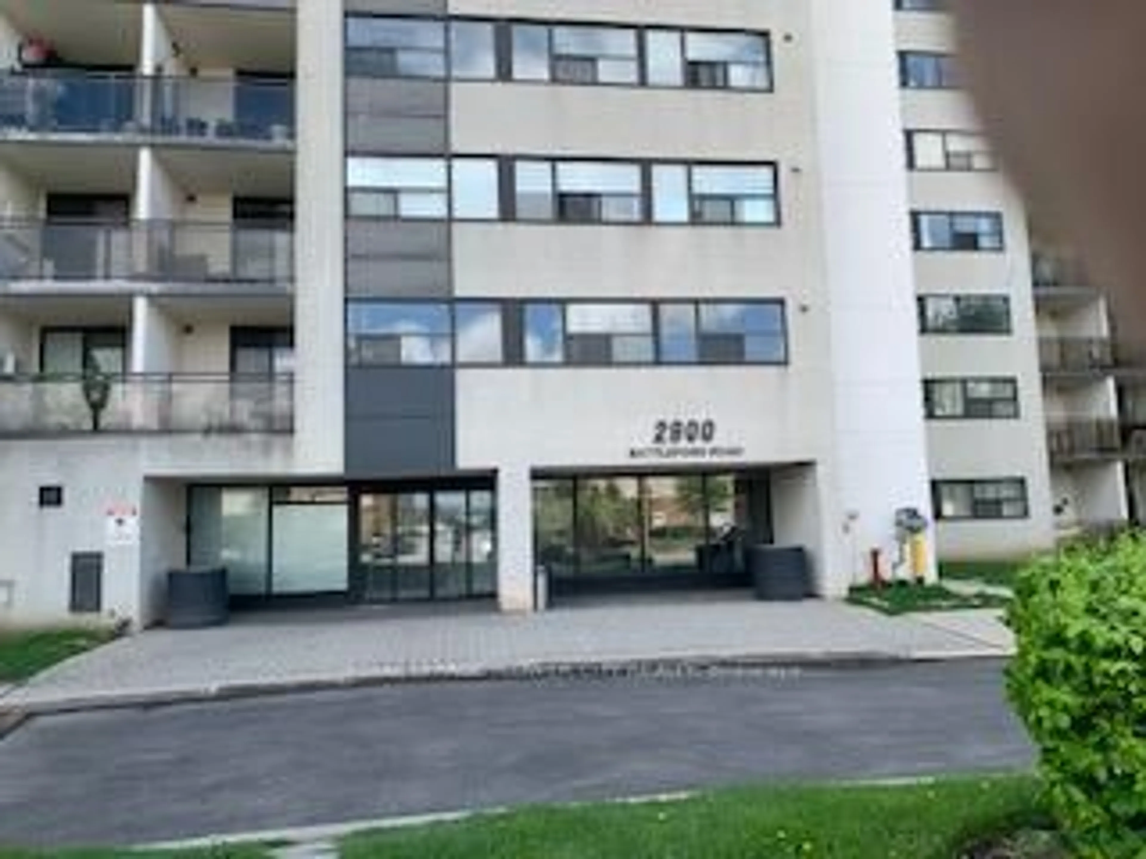 Unknown for 2900 Battleford Rd #1602, Mississauga Ontario L5N 2V9