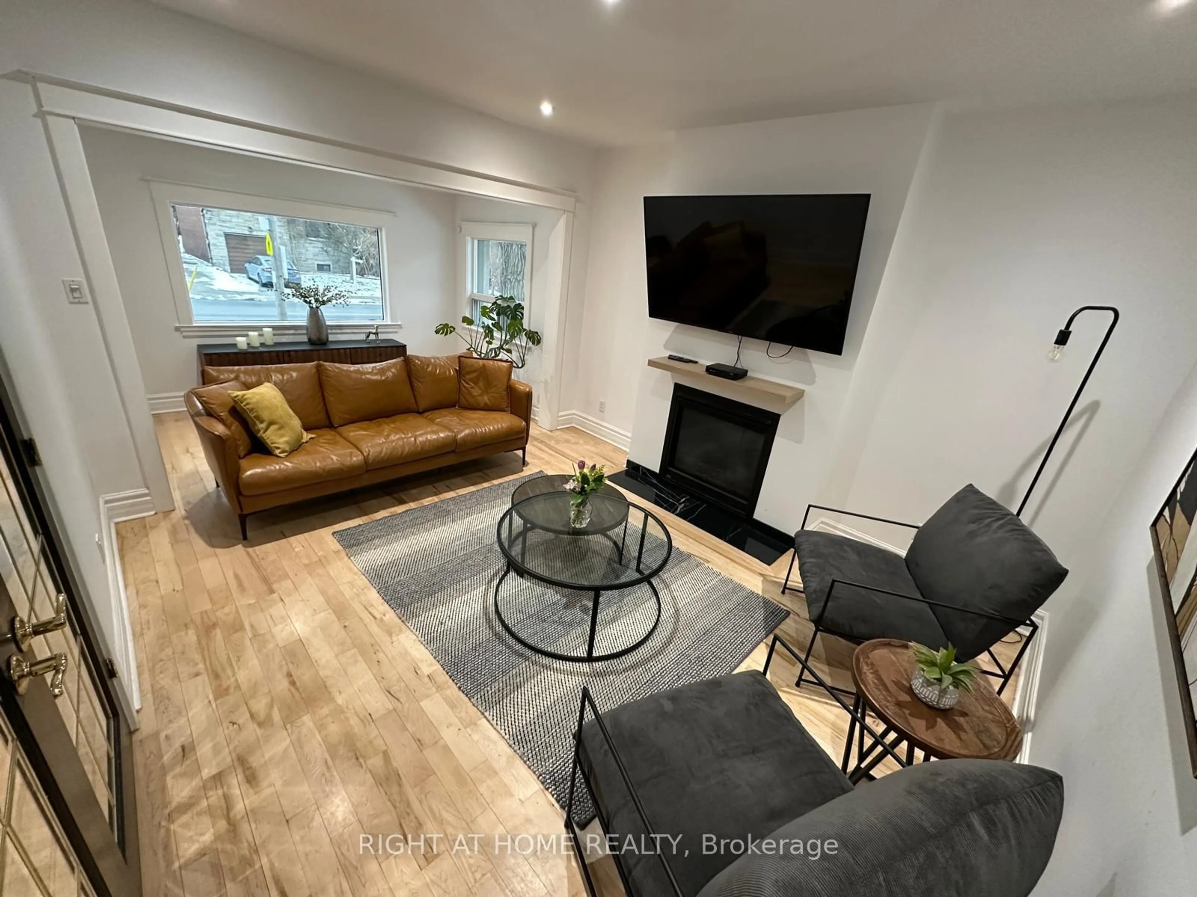 Living room with furniture, unknown for 56 Thirty Third St, Toronto Ontario M8W 3H3
