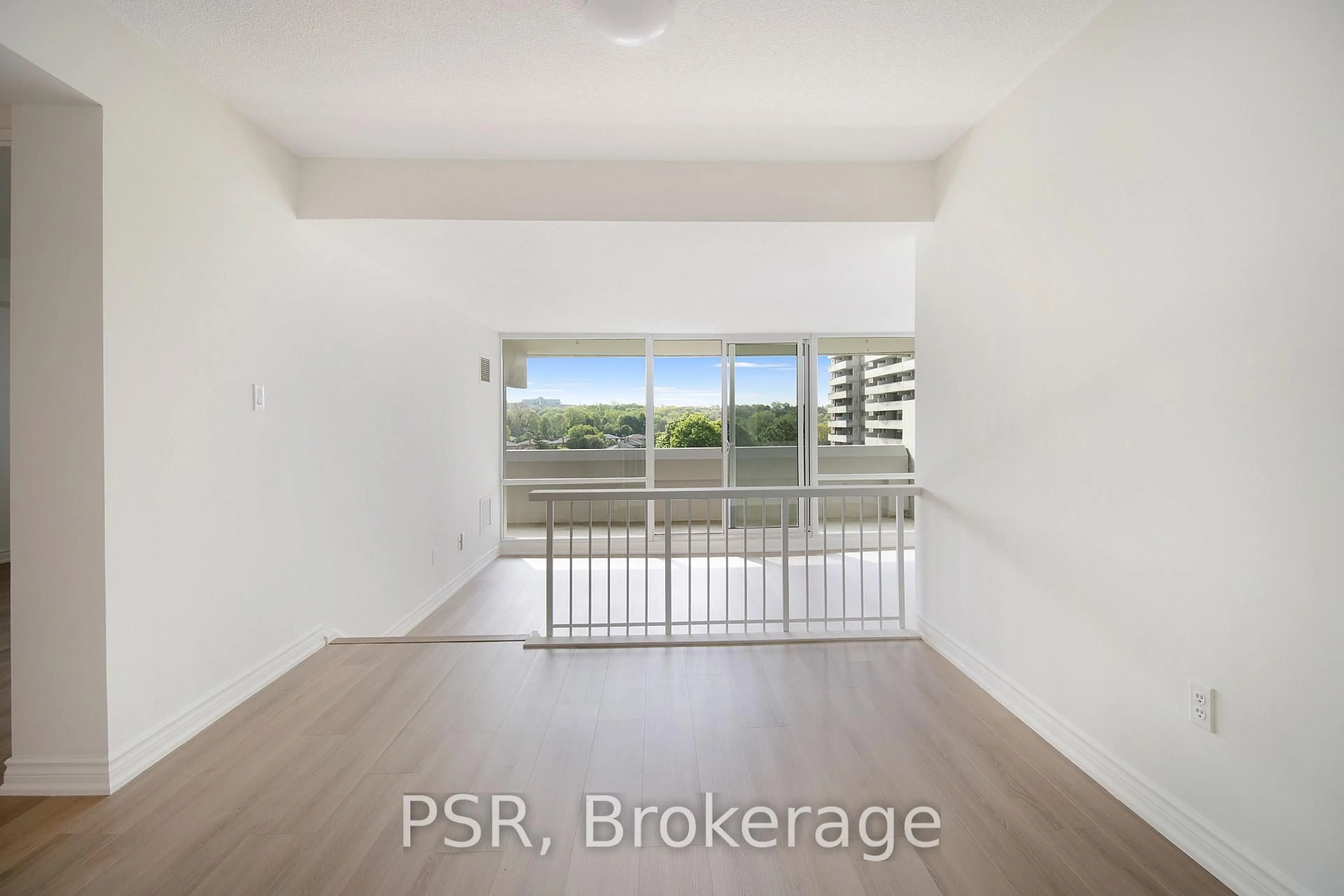 A pic of a room for 260 Scarlett Rd #707, Toronto Ontario M6N 4X6
