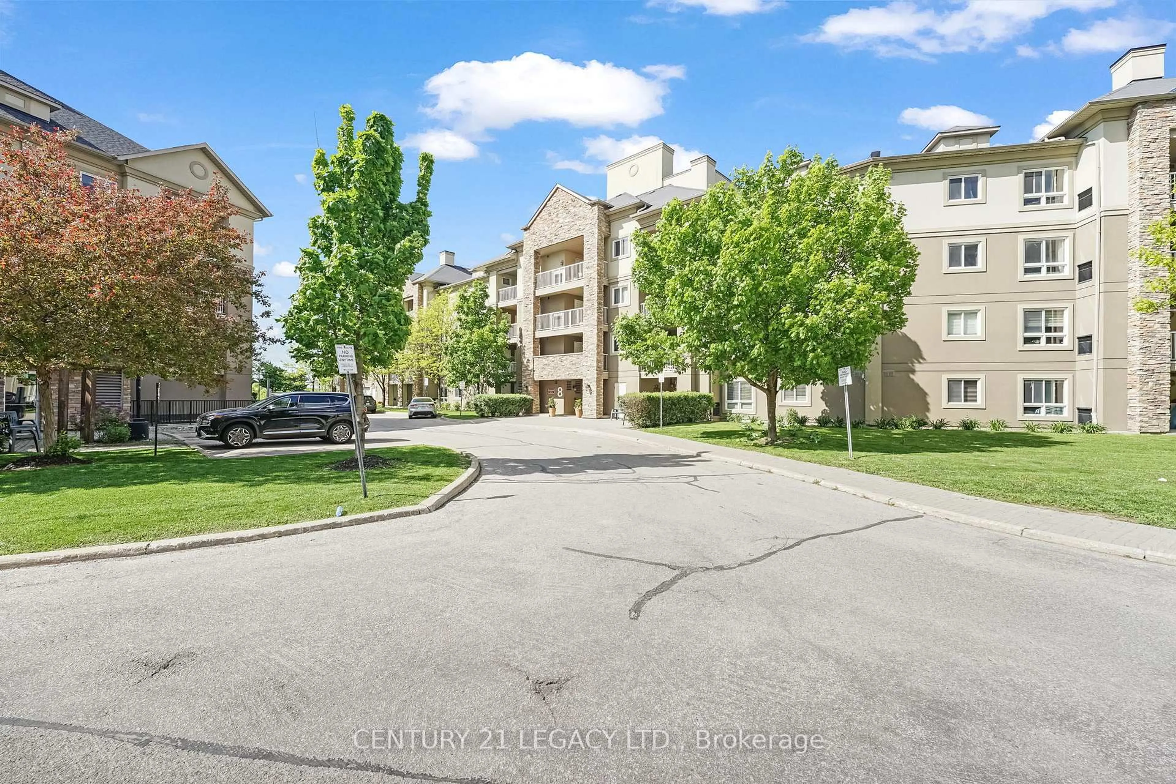 A pic from outside/outdoor area/front of a property/back of a property/a pic from drone, unknown for 8 Dayspring Circ #1307, Brampton Ontario L6P 2Z7