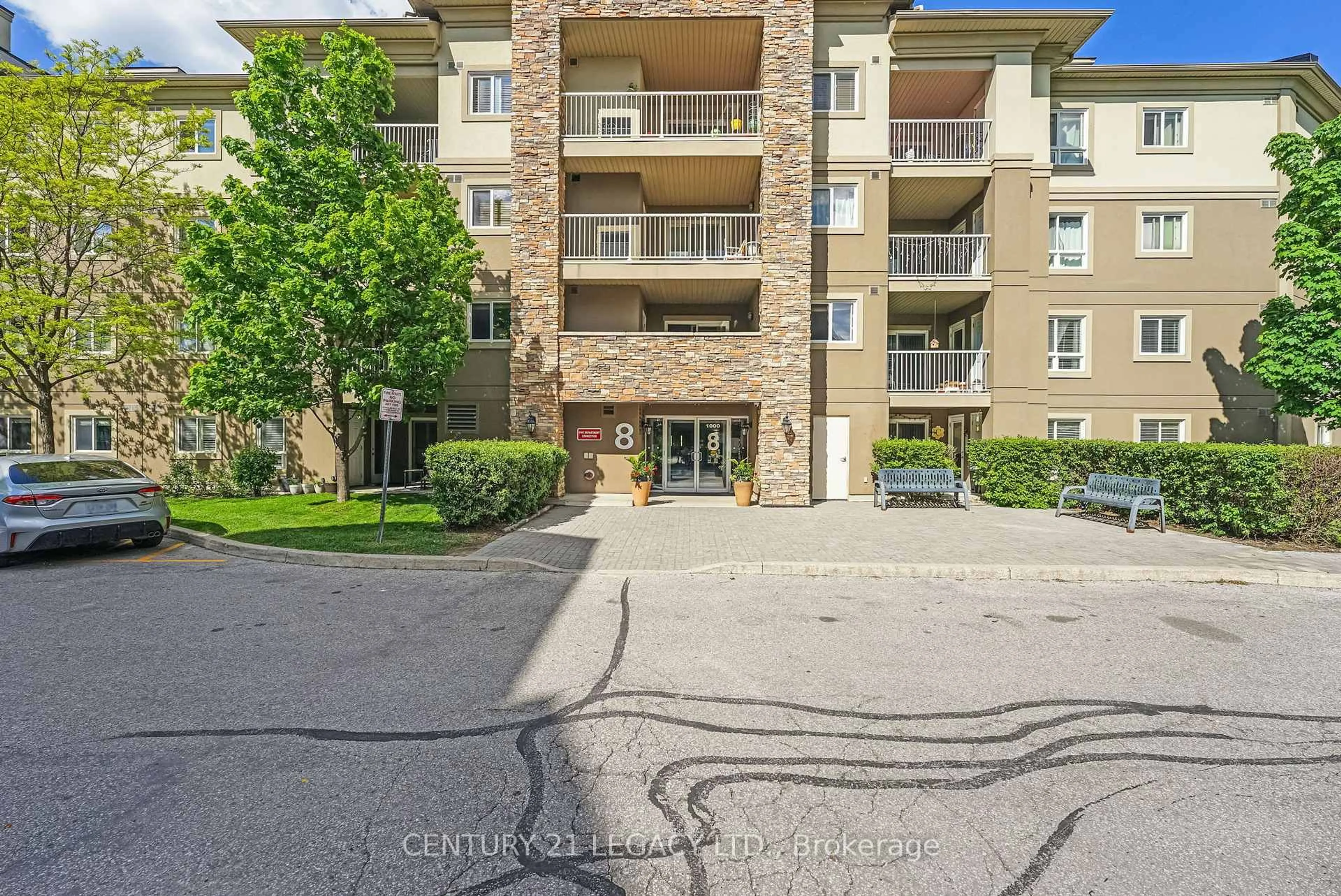 Unknown for 8 Dayspring Circ #1307, Brampton Ontario L6P 2Z7