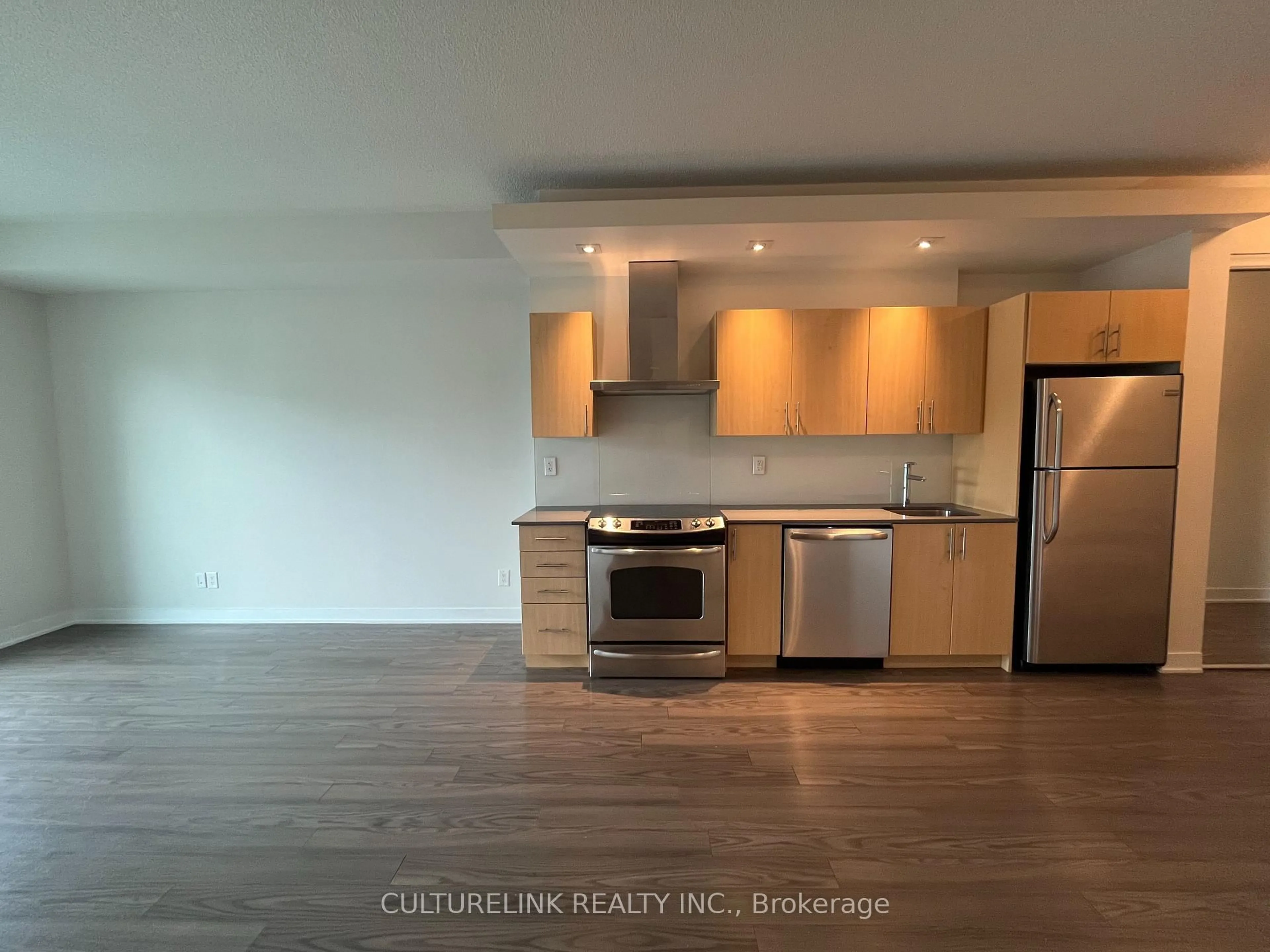 Open concept kitchen, unknown for 165 Legion Rd #2021, Toronto Ontario M8Y 0B3