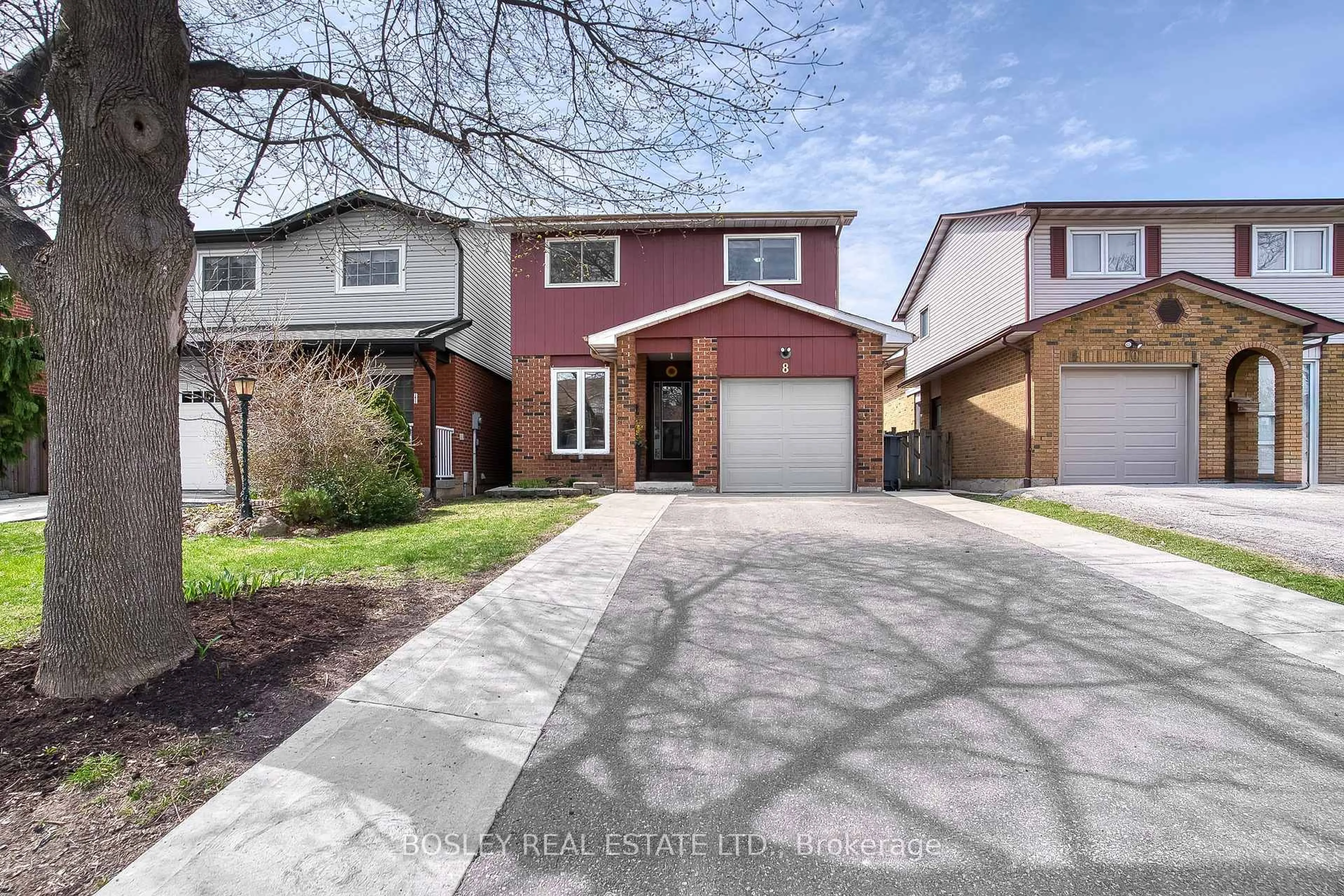 Home with brick exterior material, street for 8 Thorsby Crt, Brampton Ontario L6V 3T9