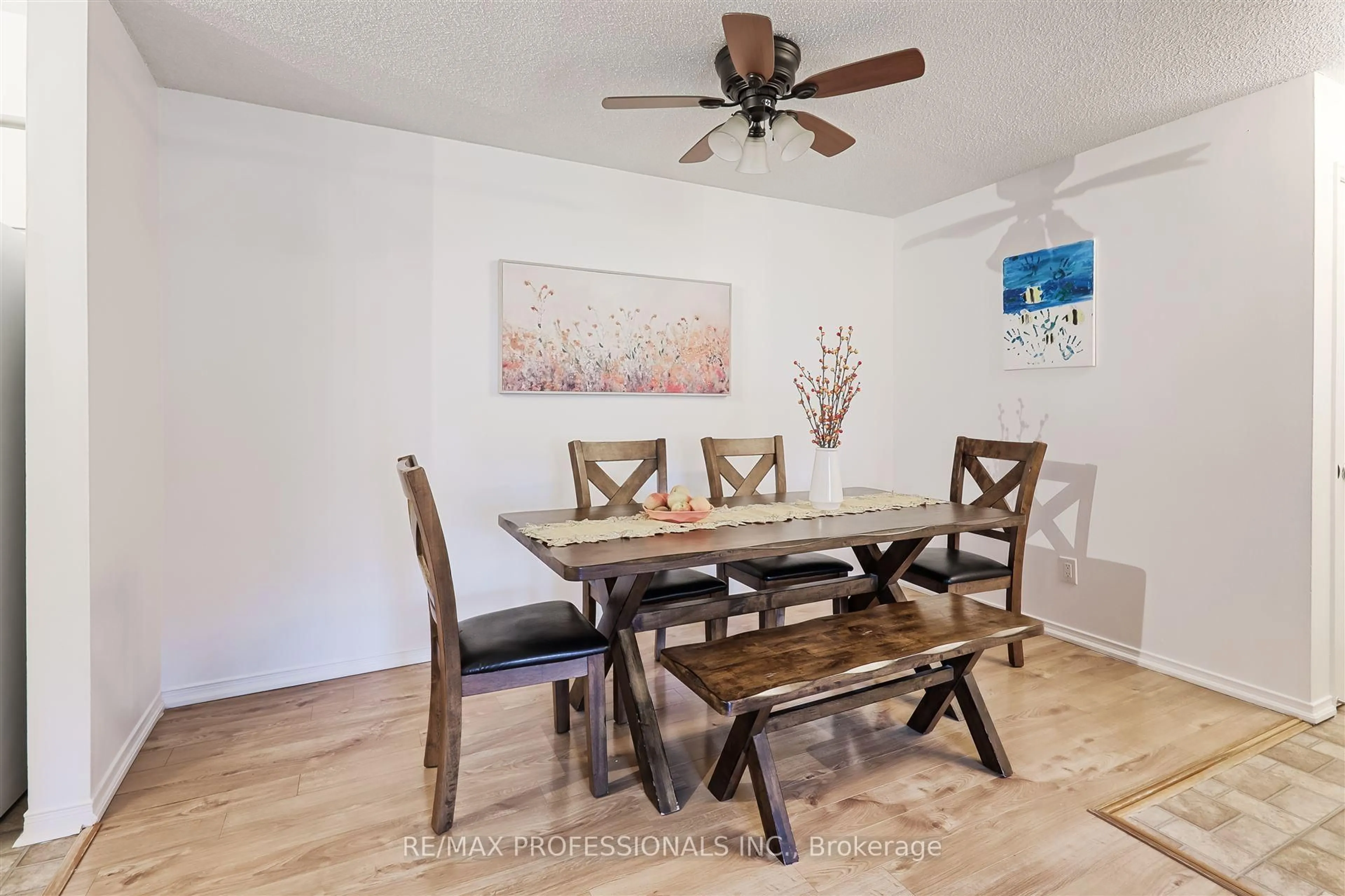 Dining room, wood/laminate floor for 1500 Pilgrims Way #324, Oakville Ontario L6M 3G9