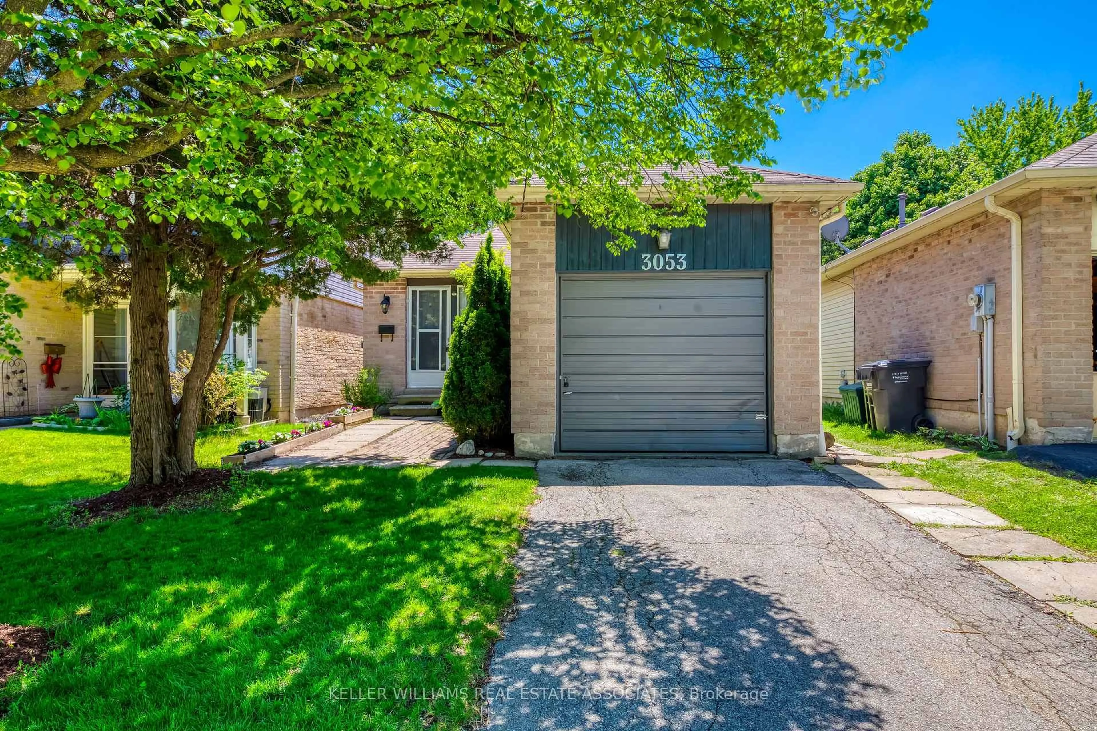 Unknown for 3053 Kilbride Cres, Mississauga Ontario L5N 3C4