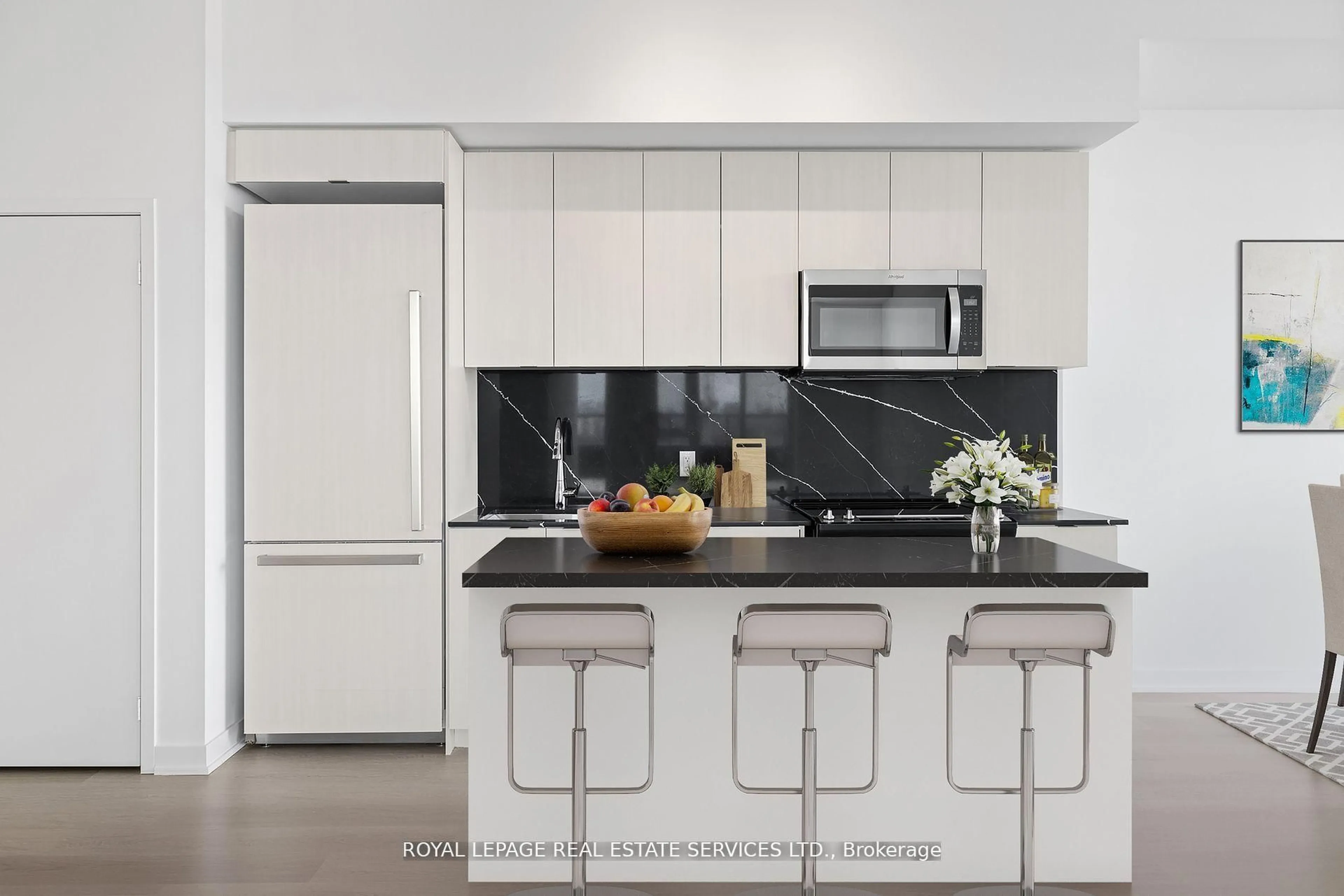 Contemporary kitchen, ceramic/tile floor for 859 The Queensway N/A #1106, Toronto Ontario M8Z 1N8