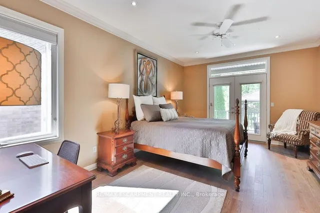 Additional property image - 980 Gorton Ave