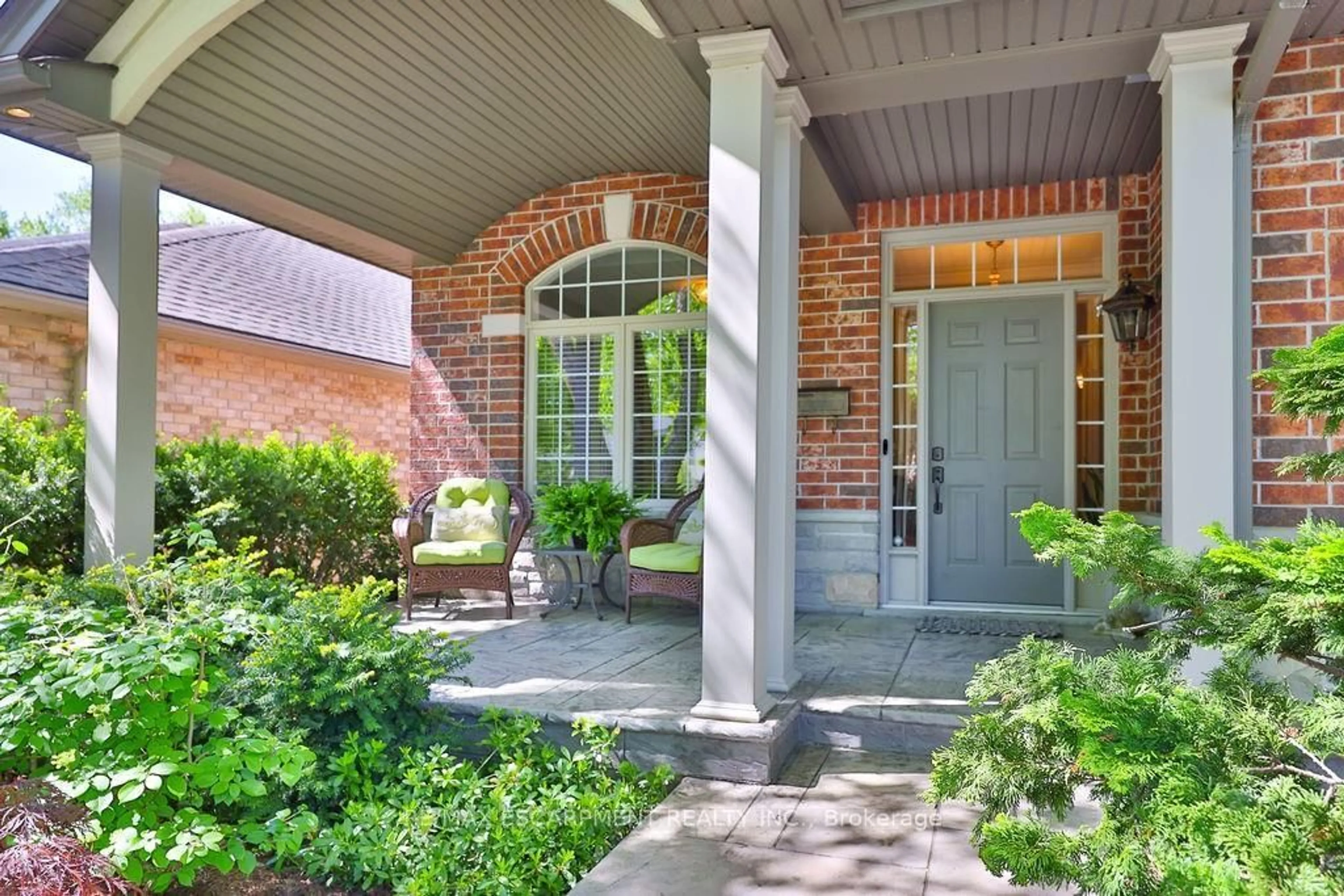 Unknown for 980 Gorton Ave, Burlington Ontario L7T 1S5
