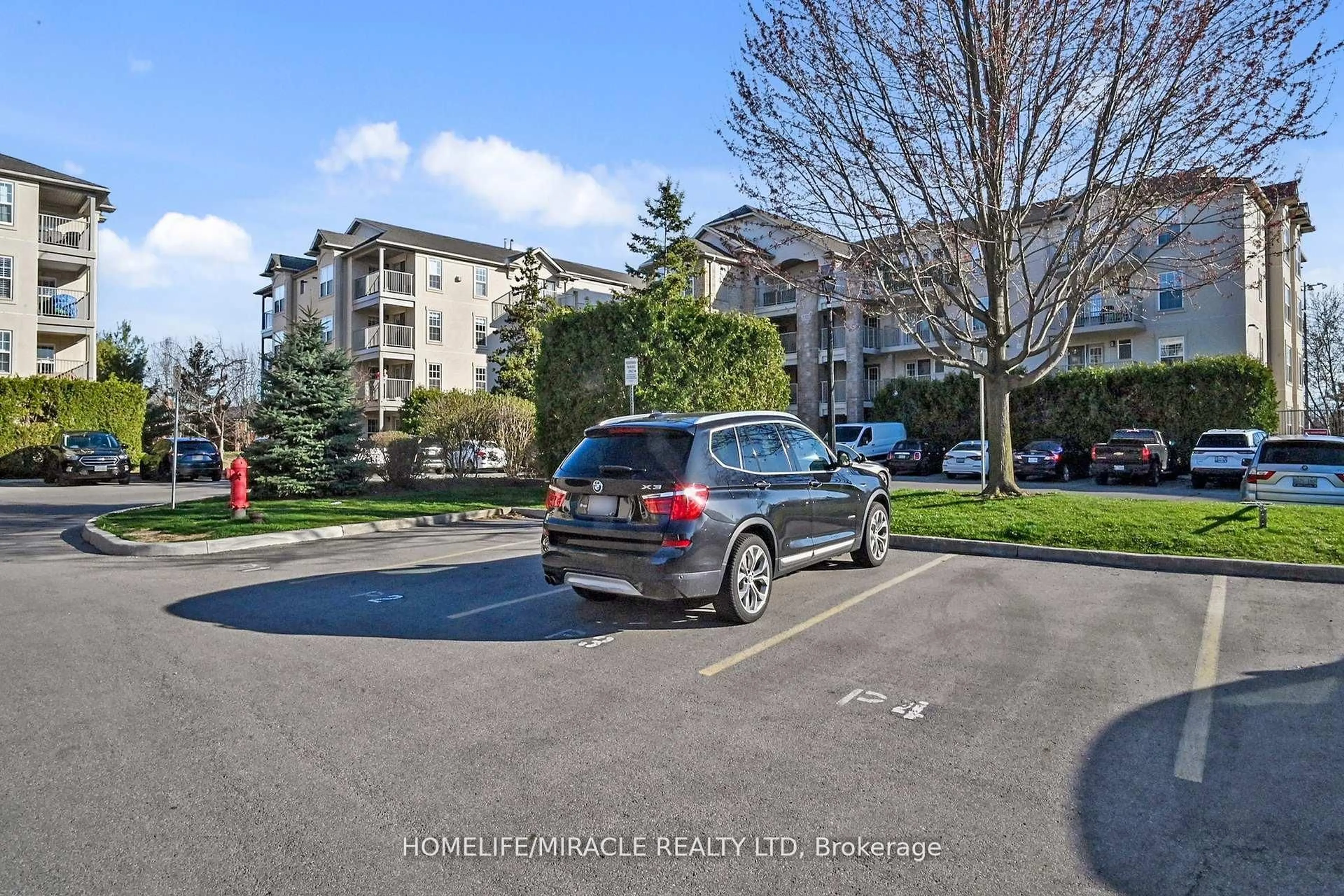 Parking for 1440 Bishops Gate #306, Oakville Ontario L6M 4M9