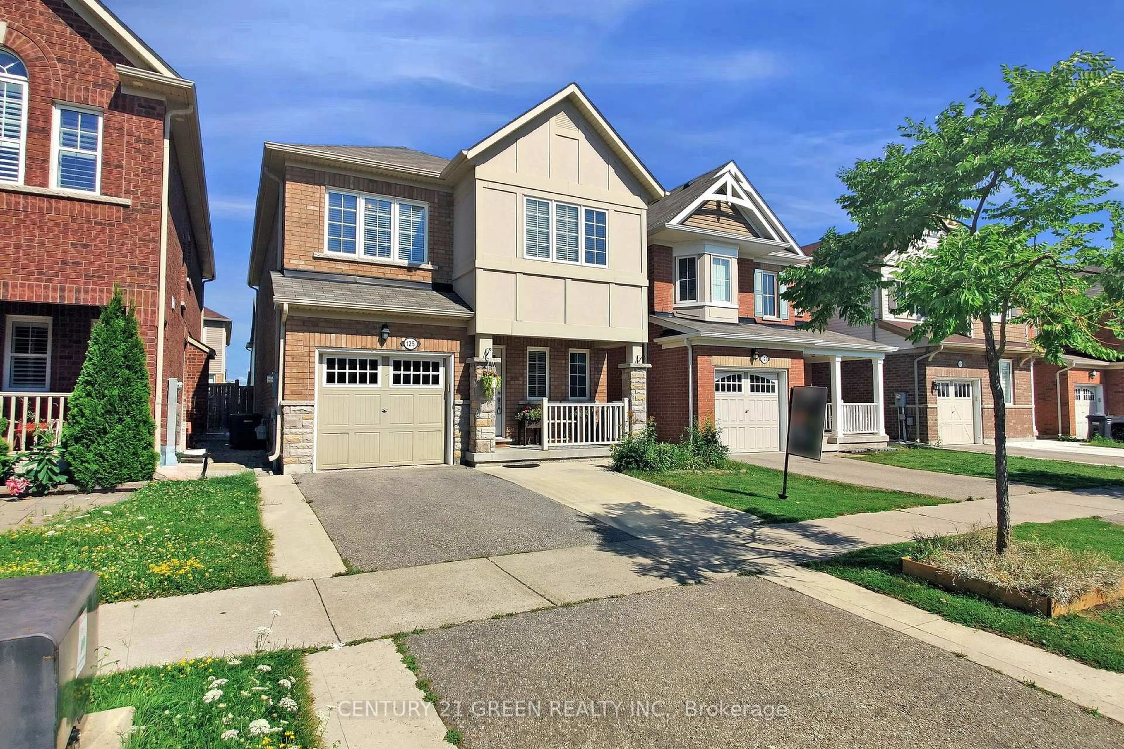 Home with brick exterior material, street for 125 Vanhorne Clse, Brampton Ontario L7A 4E9