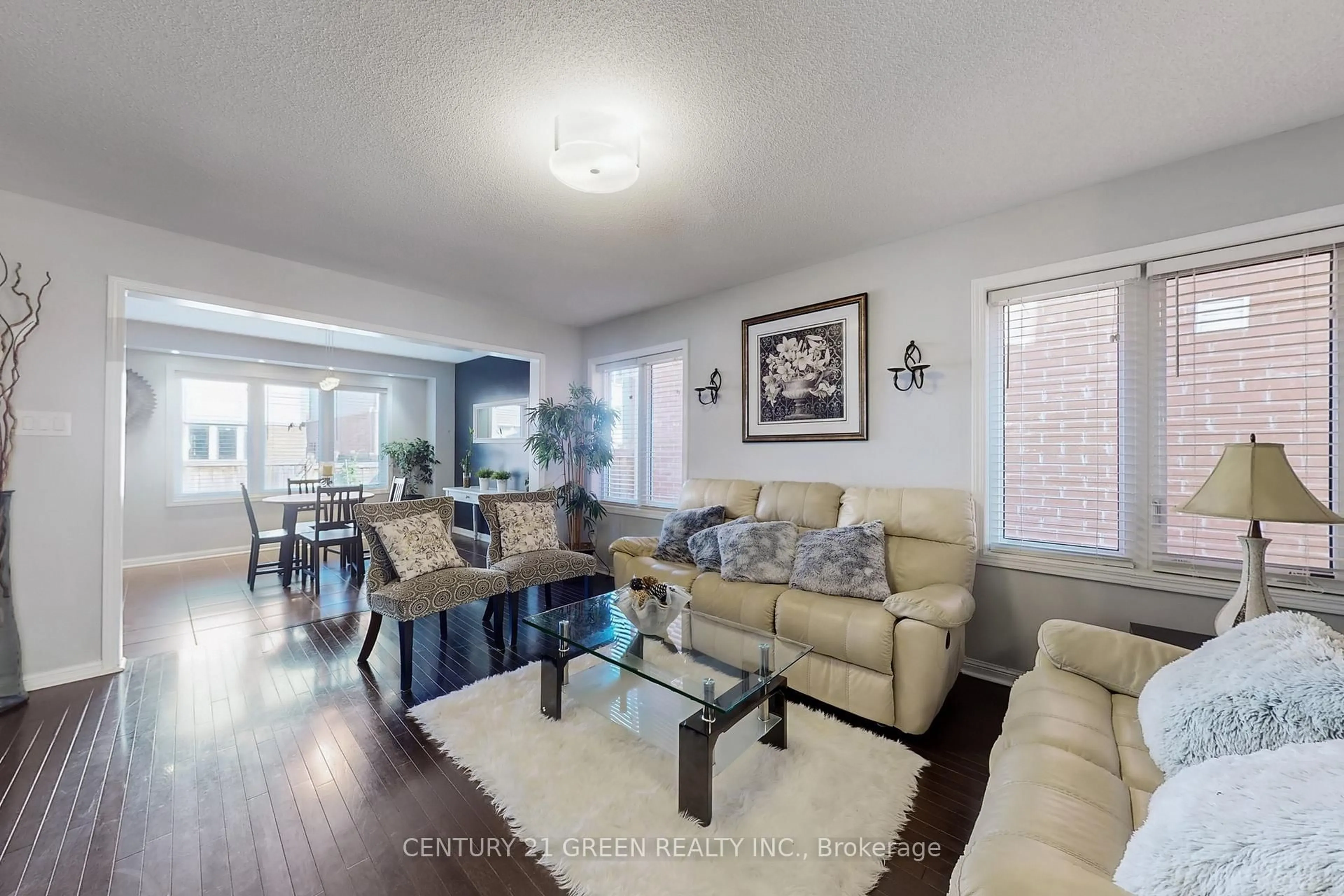 Living room with furniture, unknown for 125 Vanhorne Clse, Brampton Ontario L7A 4E9