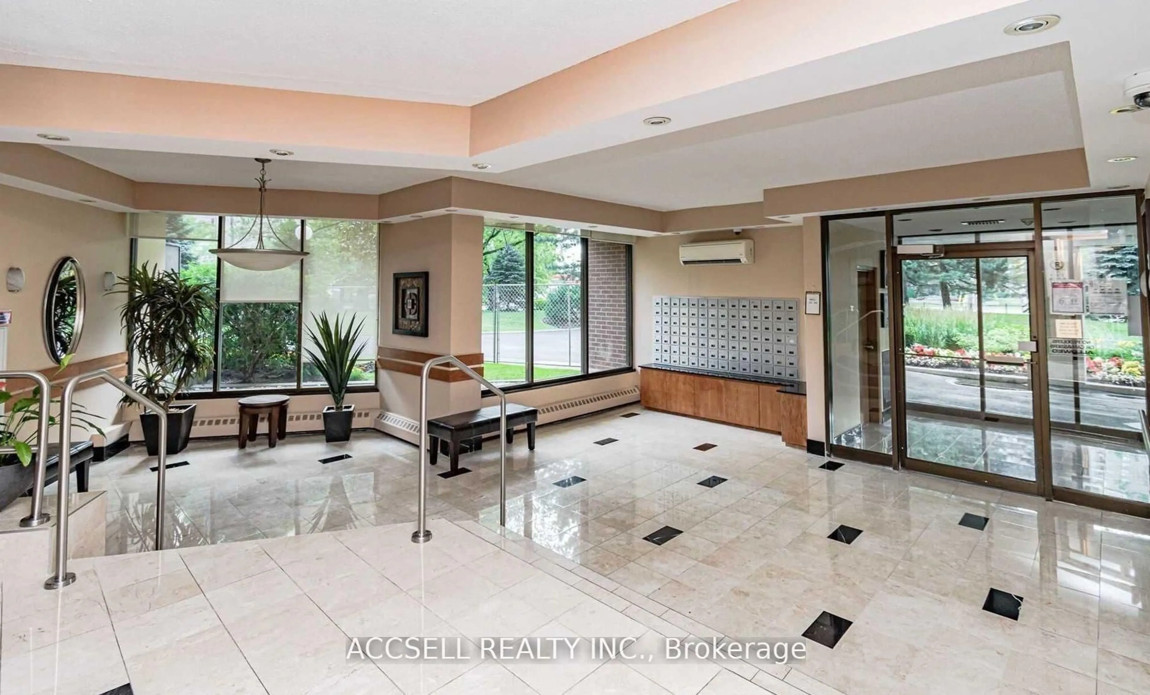 Indoor foyer for 335 Mill Rd #1702, Toronto Ontario M9C 1Y6