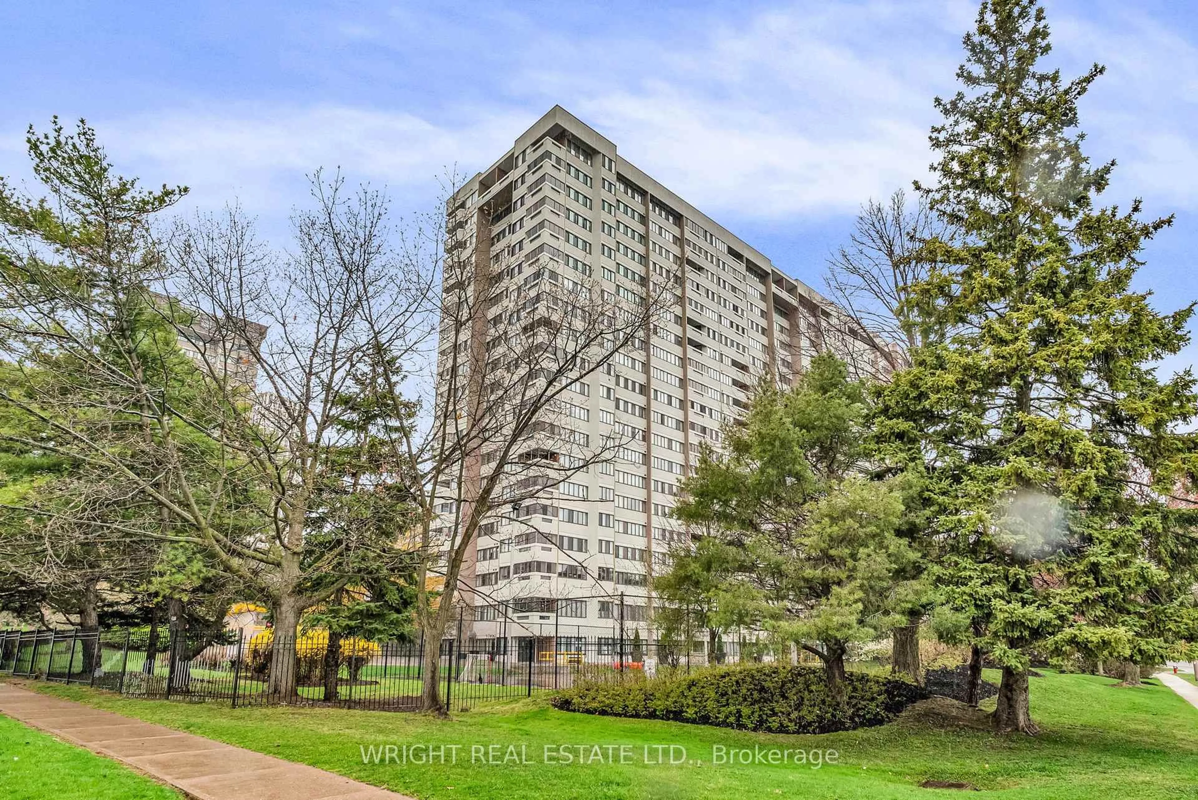 Unknown for 1580 Mississauga Valley Blvd #1005, Mississauga Ontario L5A 3T8