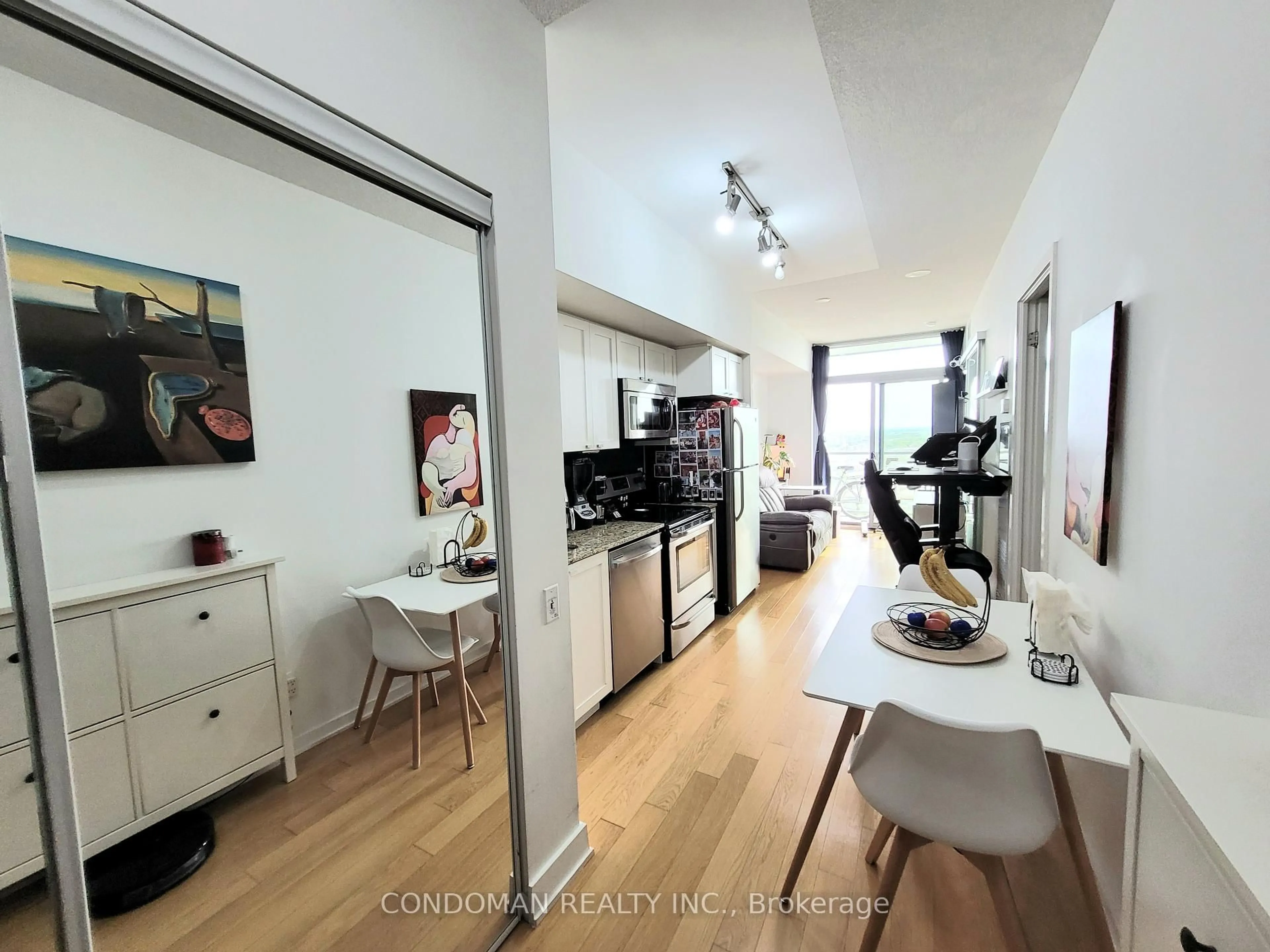 Unknown for 105 The Queensway Ave #2508, Toronto Ontario M6S 5B5